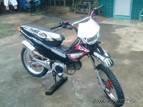 Photo 1711890