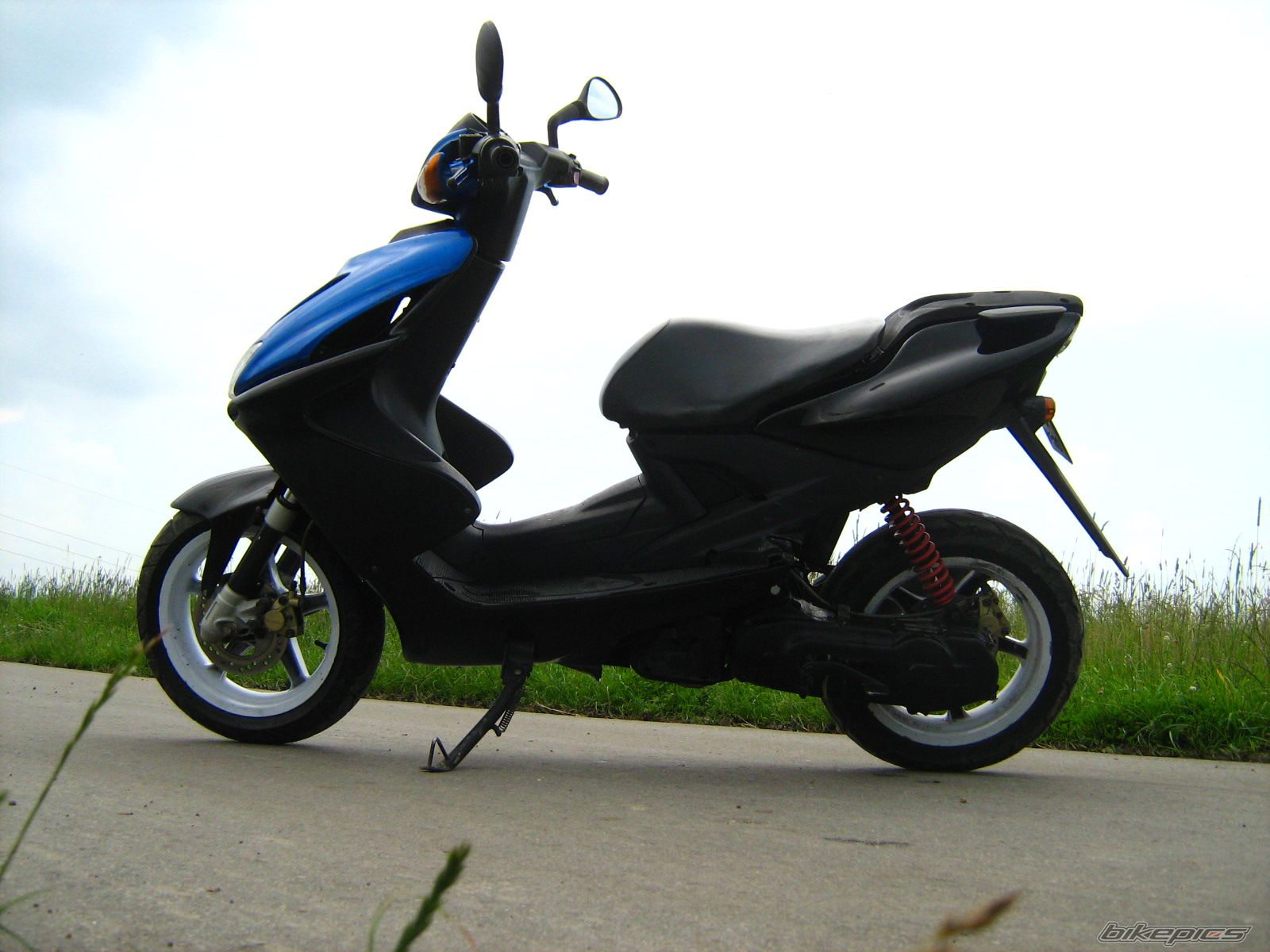 Photo 1712374