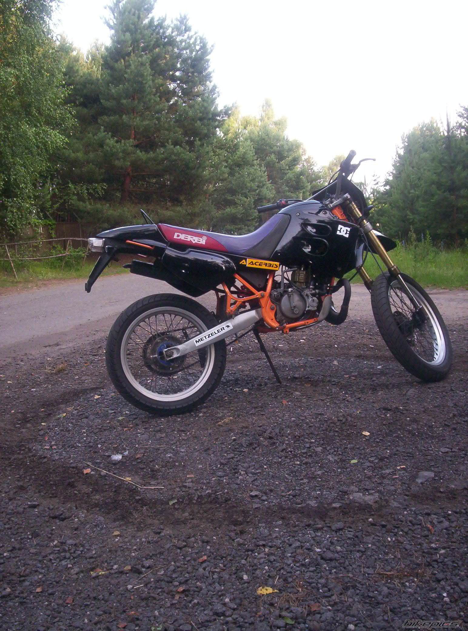 Photo 1712412