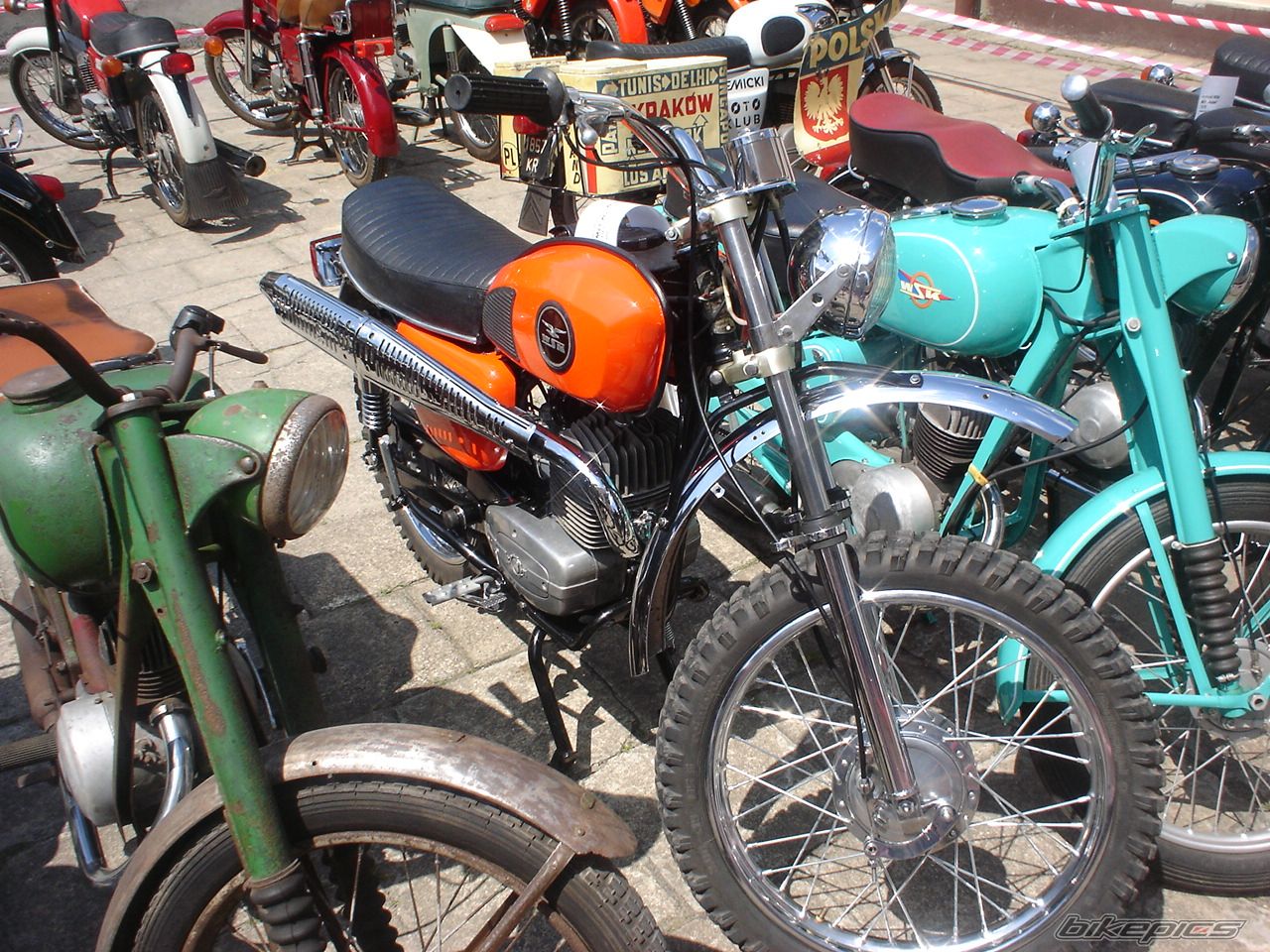 Bike Photo 1712732