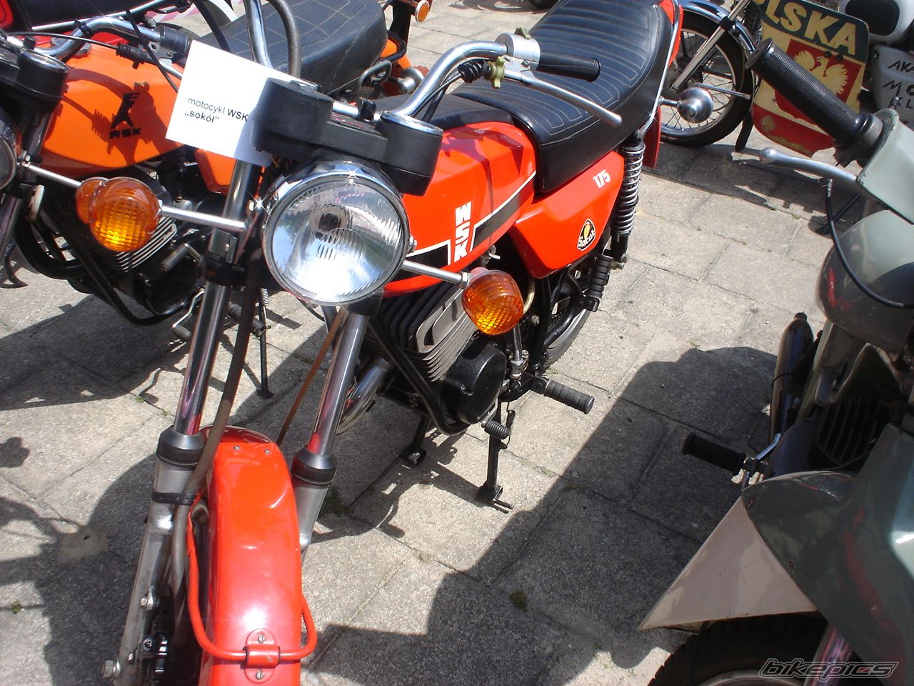 Photo 1712781