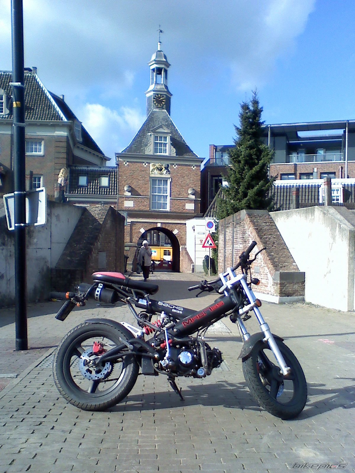 Bike Photo 1712782