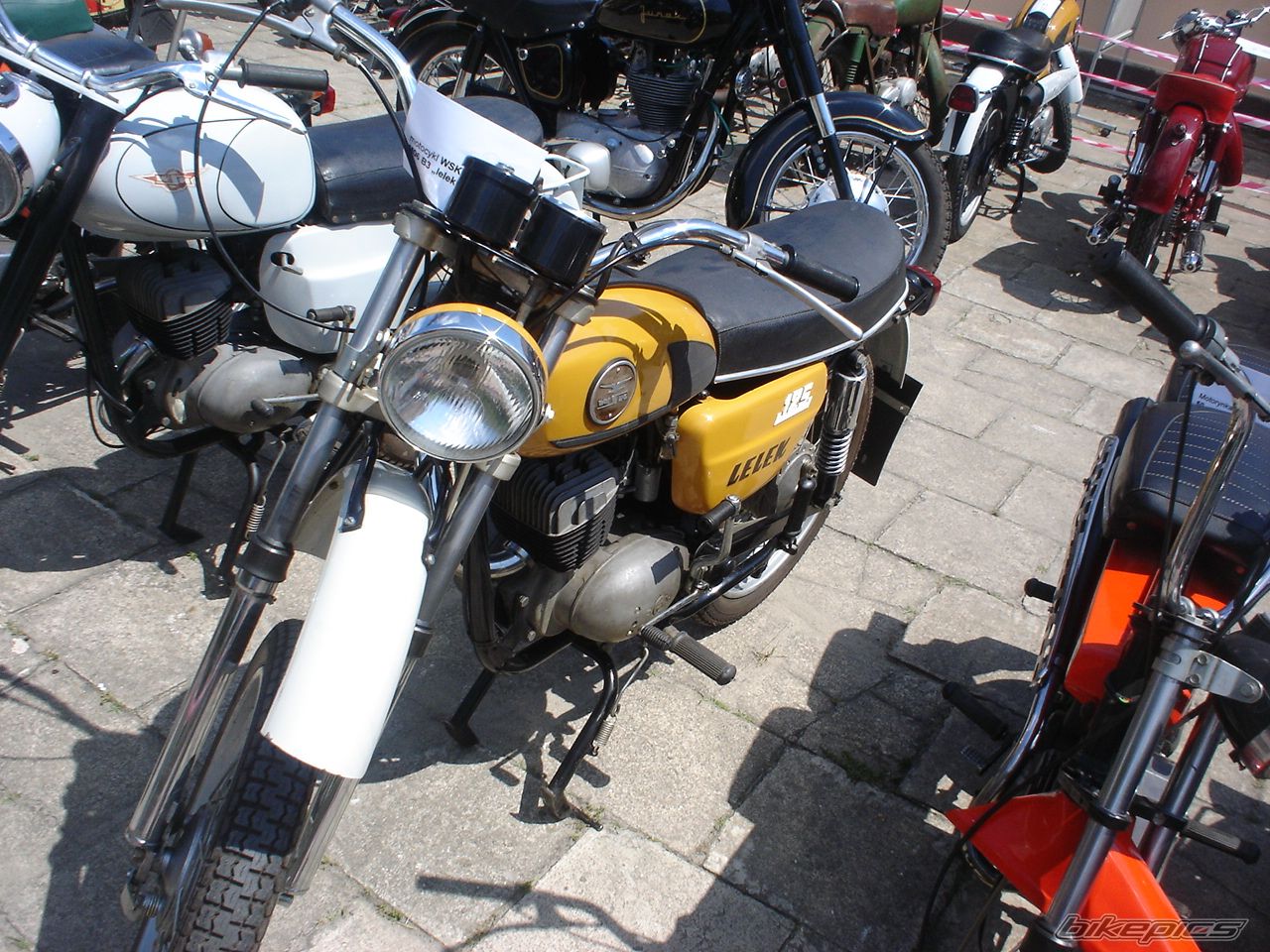 Photo 1712817