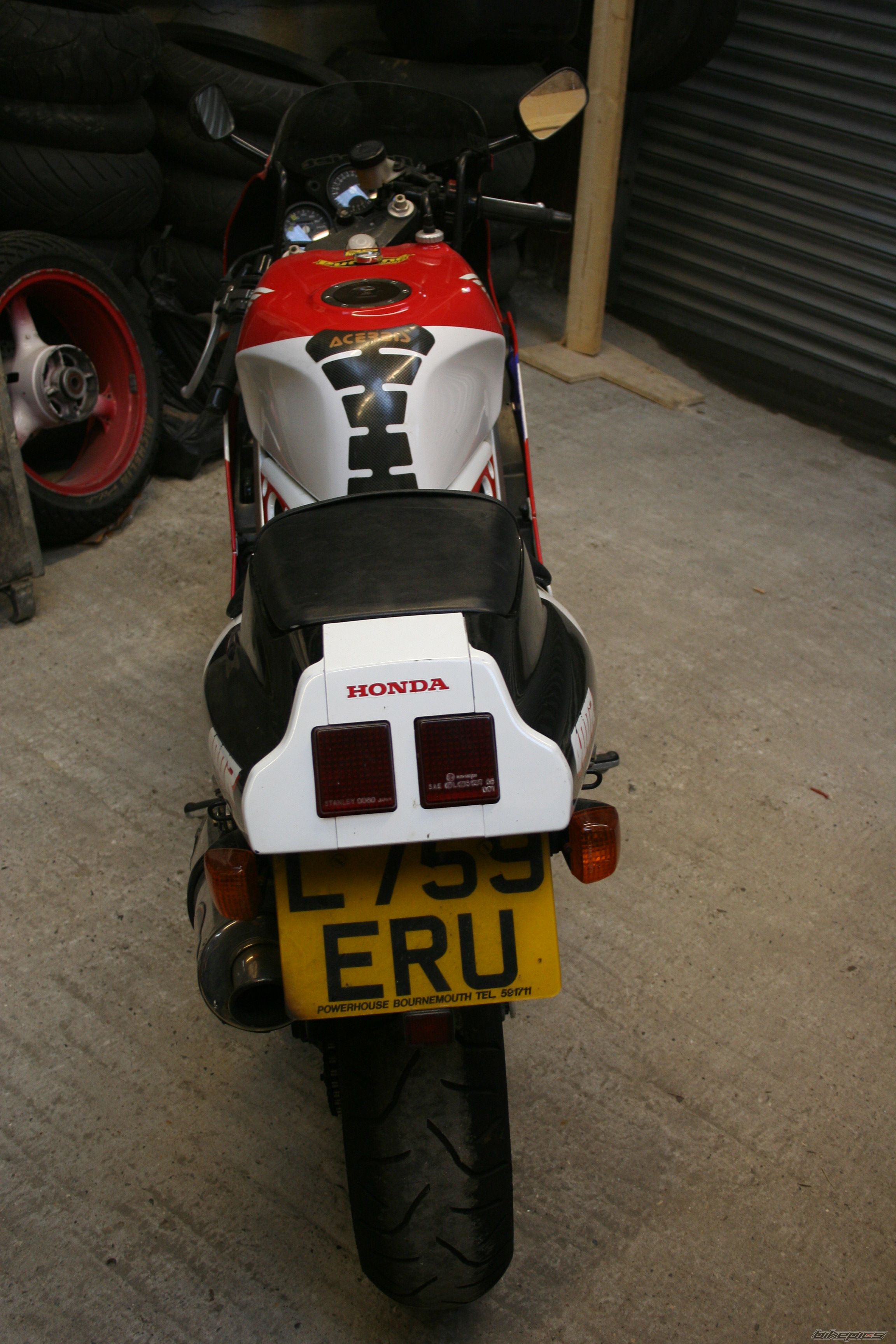 Photo 1712881
