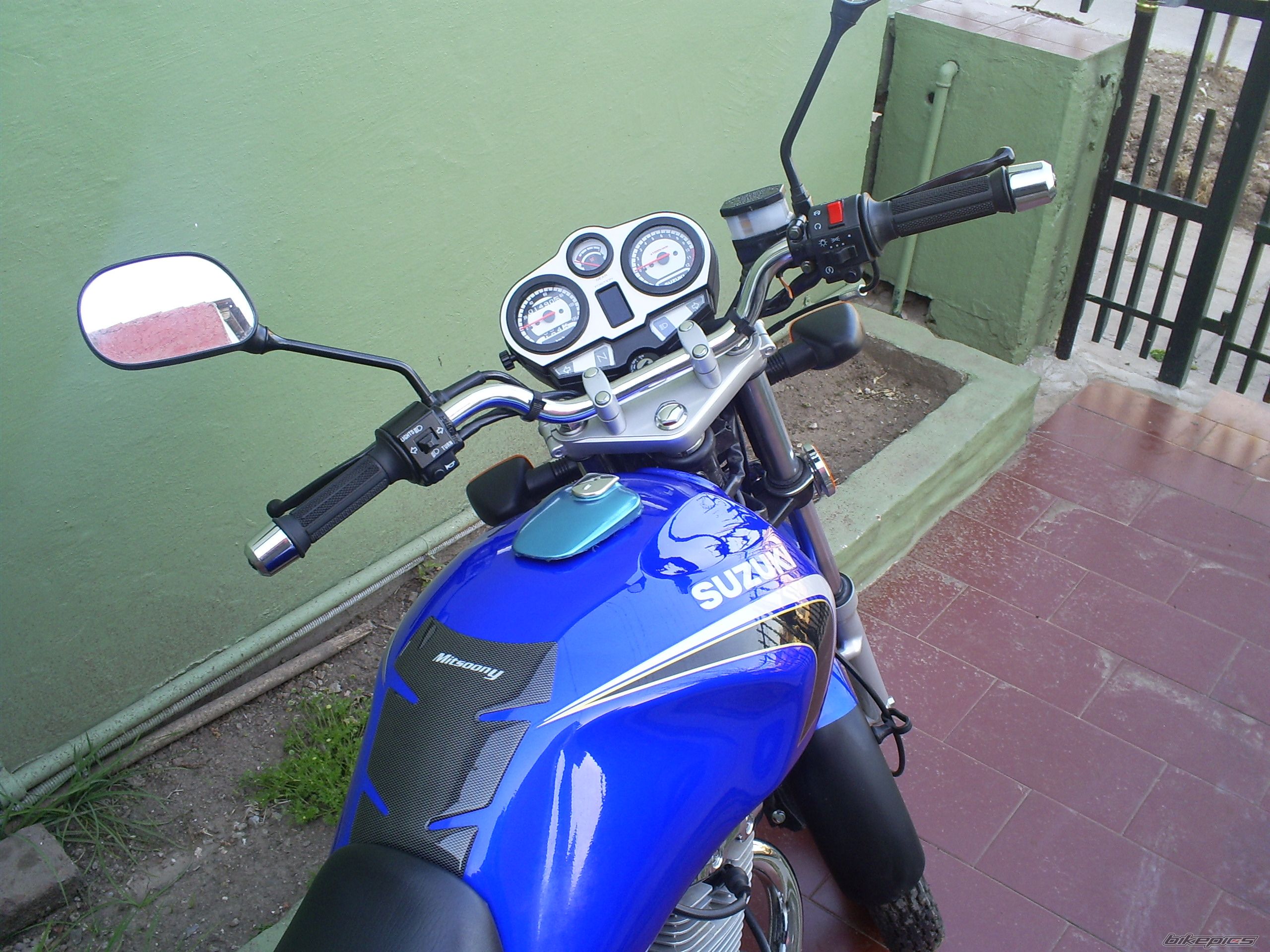 Photo 1713013