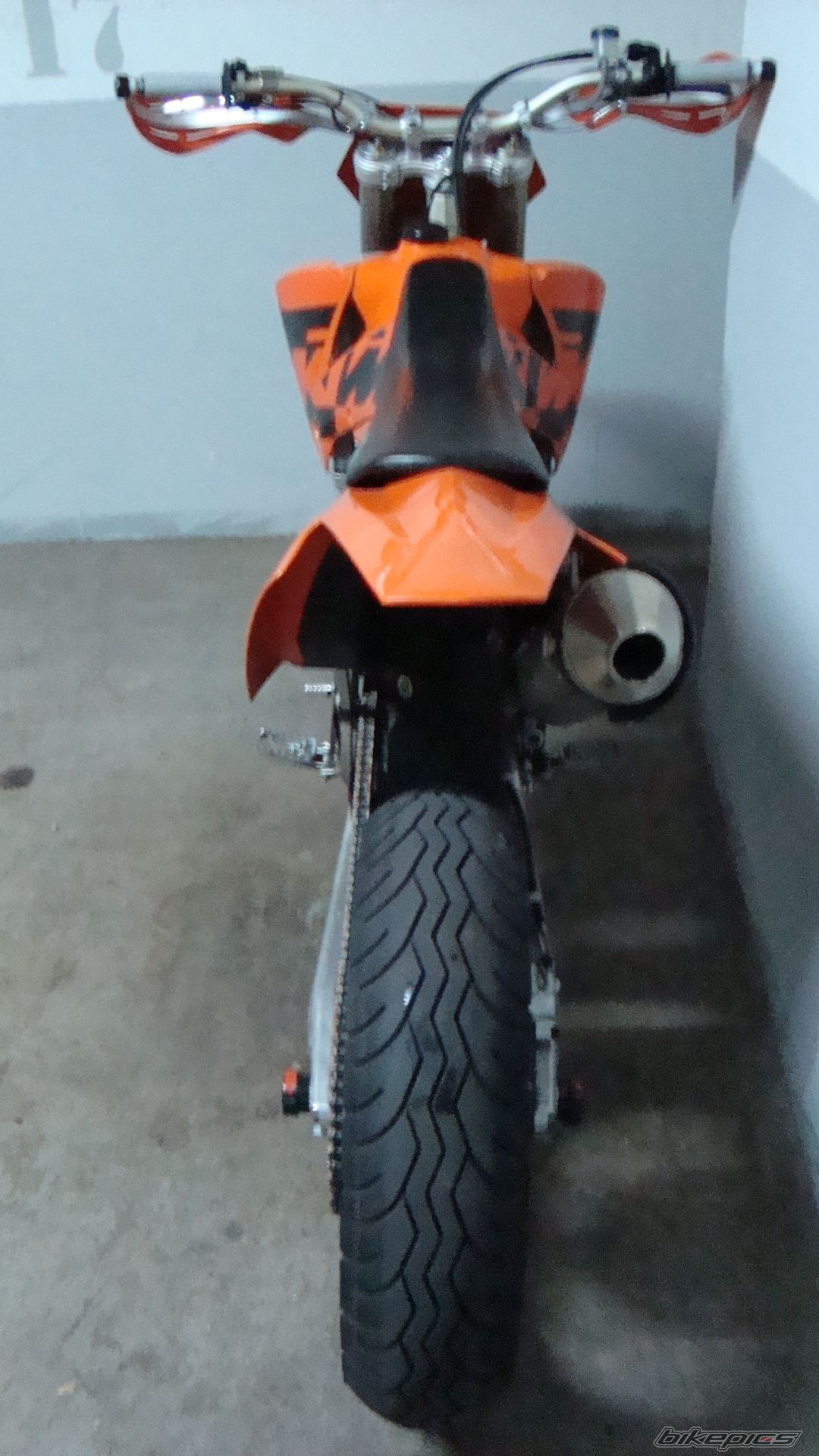 Photo 1713084