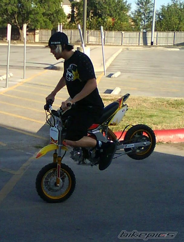 Photo 1713182