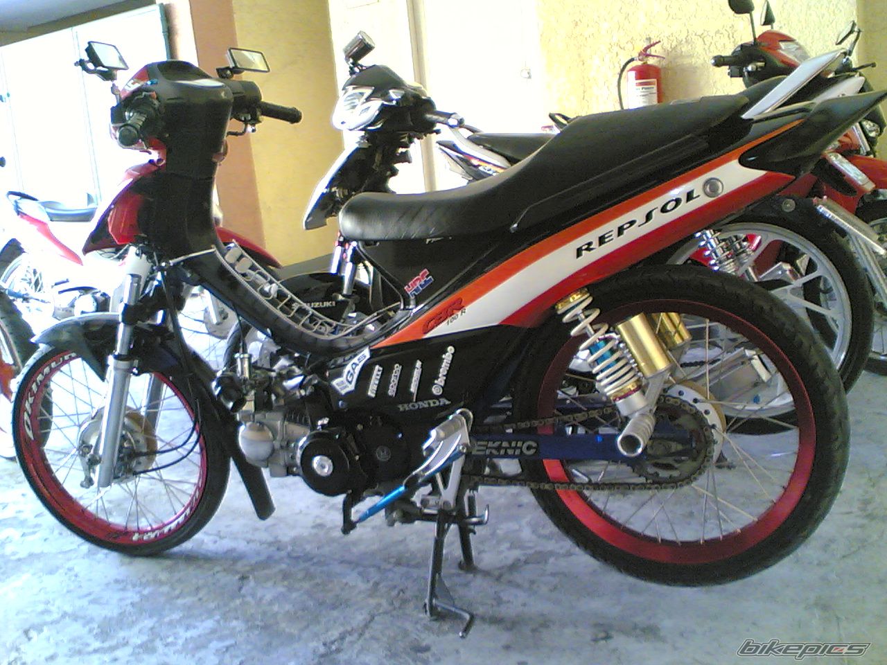 Photo 1713395