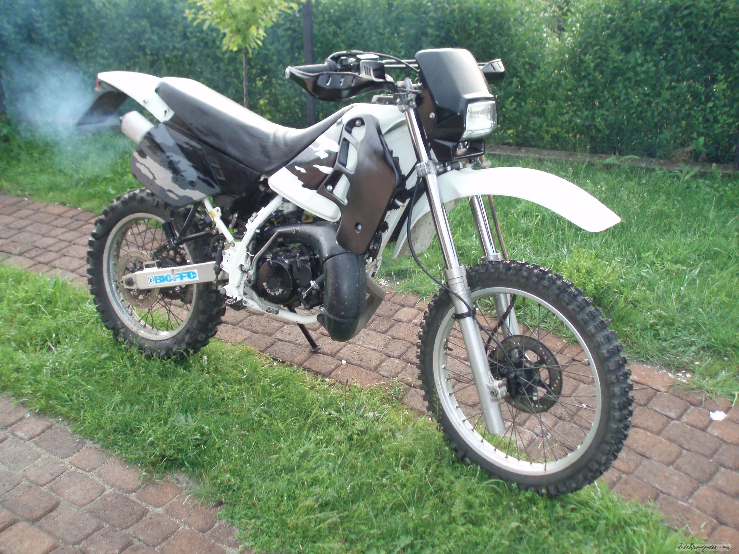 Bike Photo 1713830