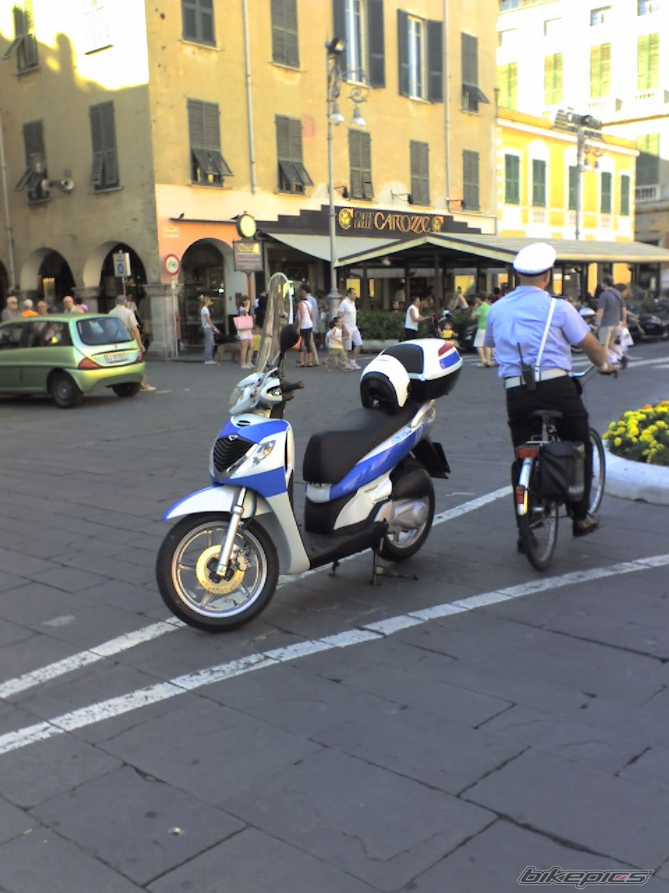 Photo 1714855