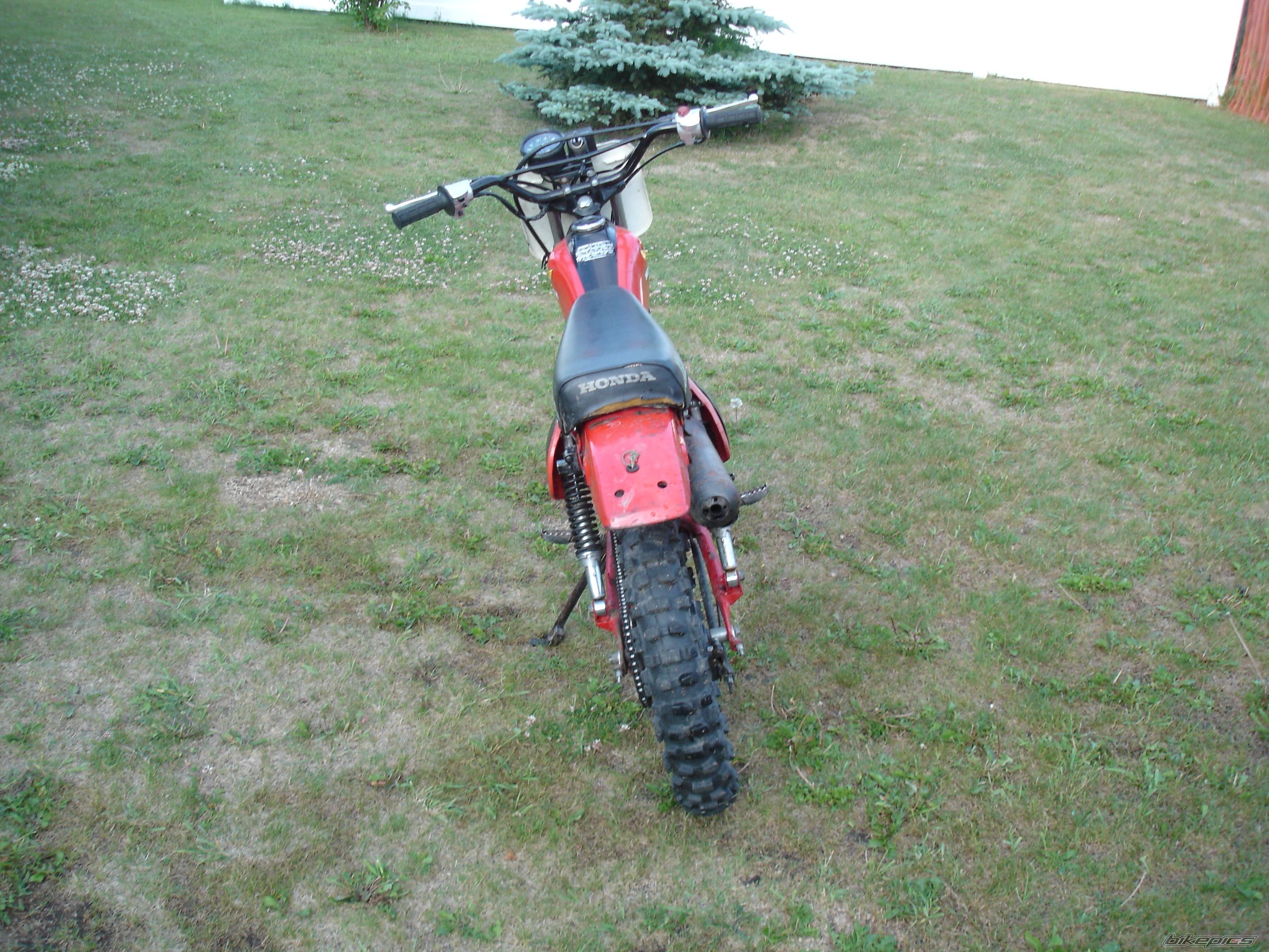 Photo 1715095
