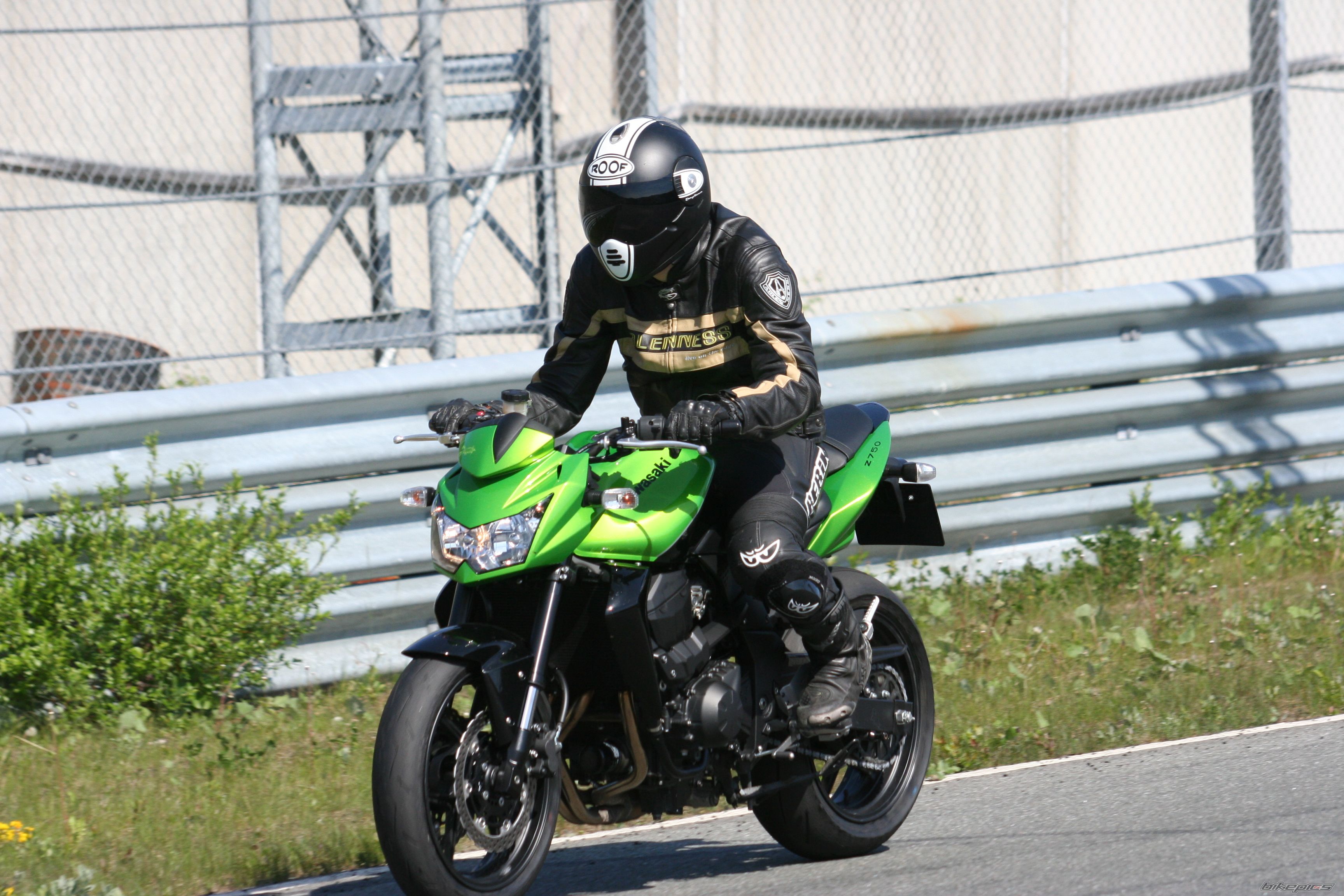 Bike Photo 1715234