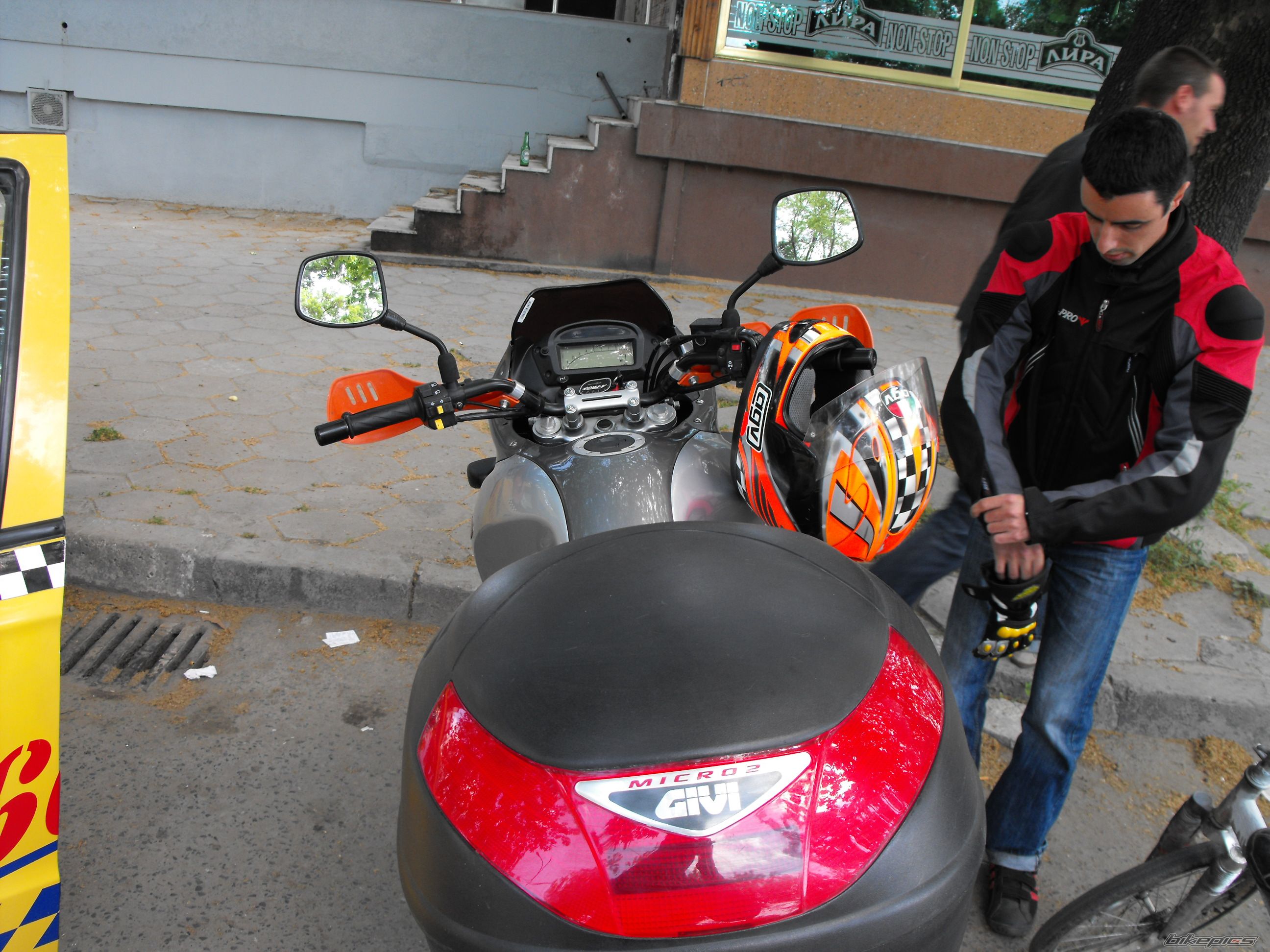 Bike Photo 1715305