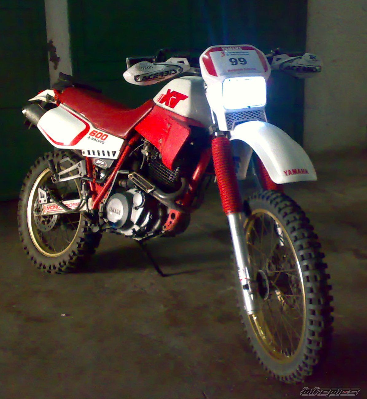 Photo 1715414