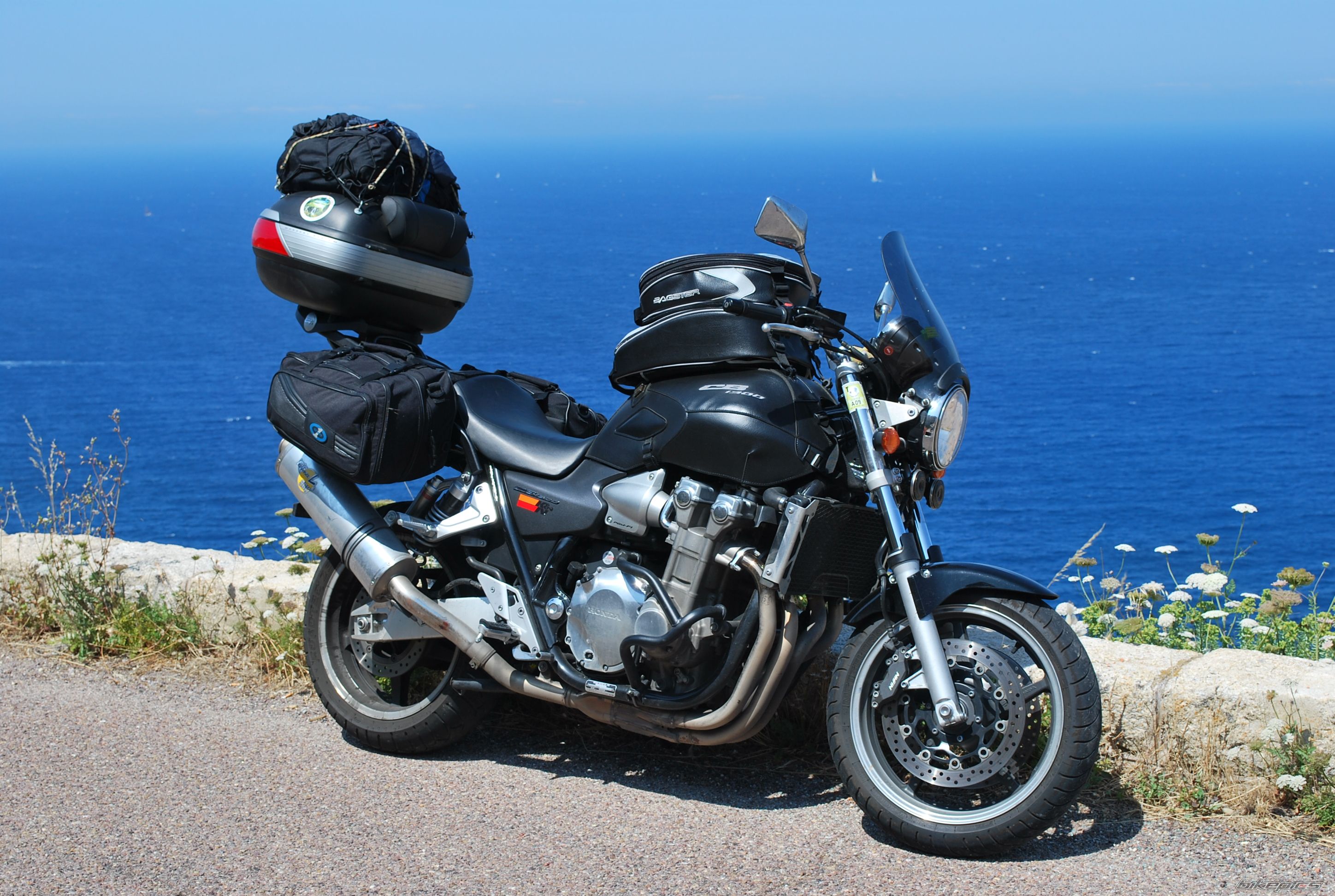 Bike Photo 1715435