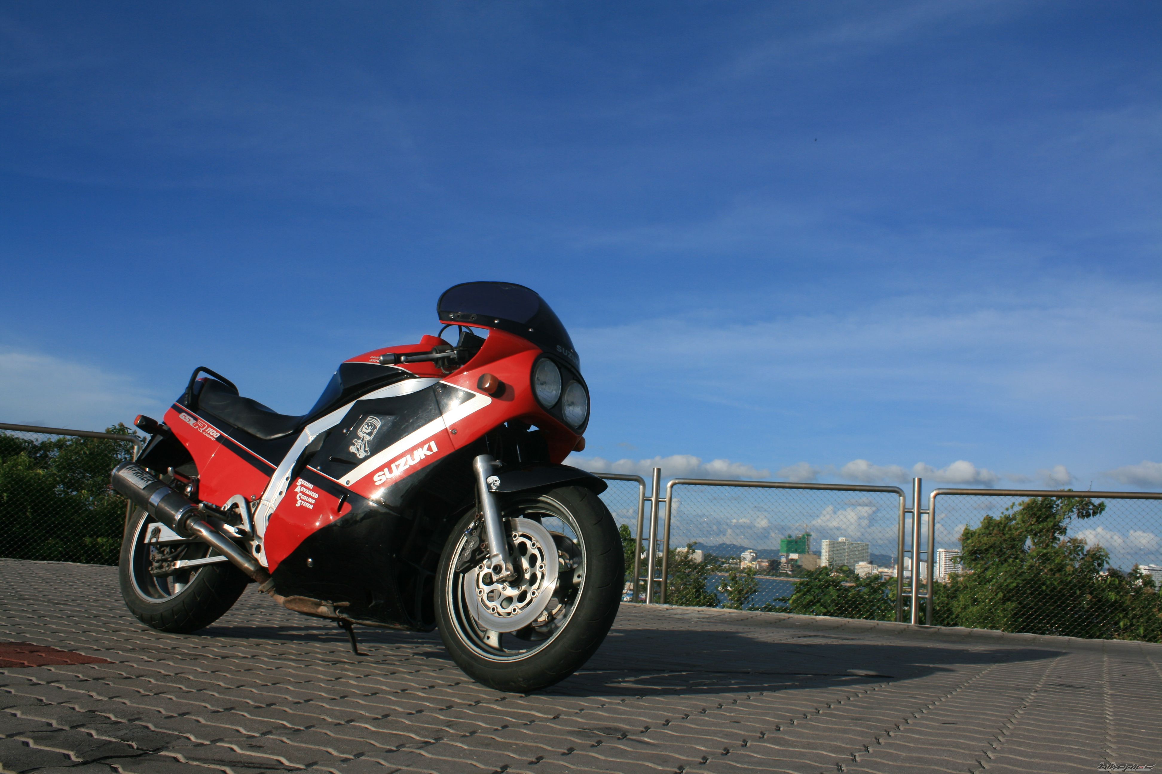 Bike Photo 1715438