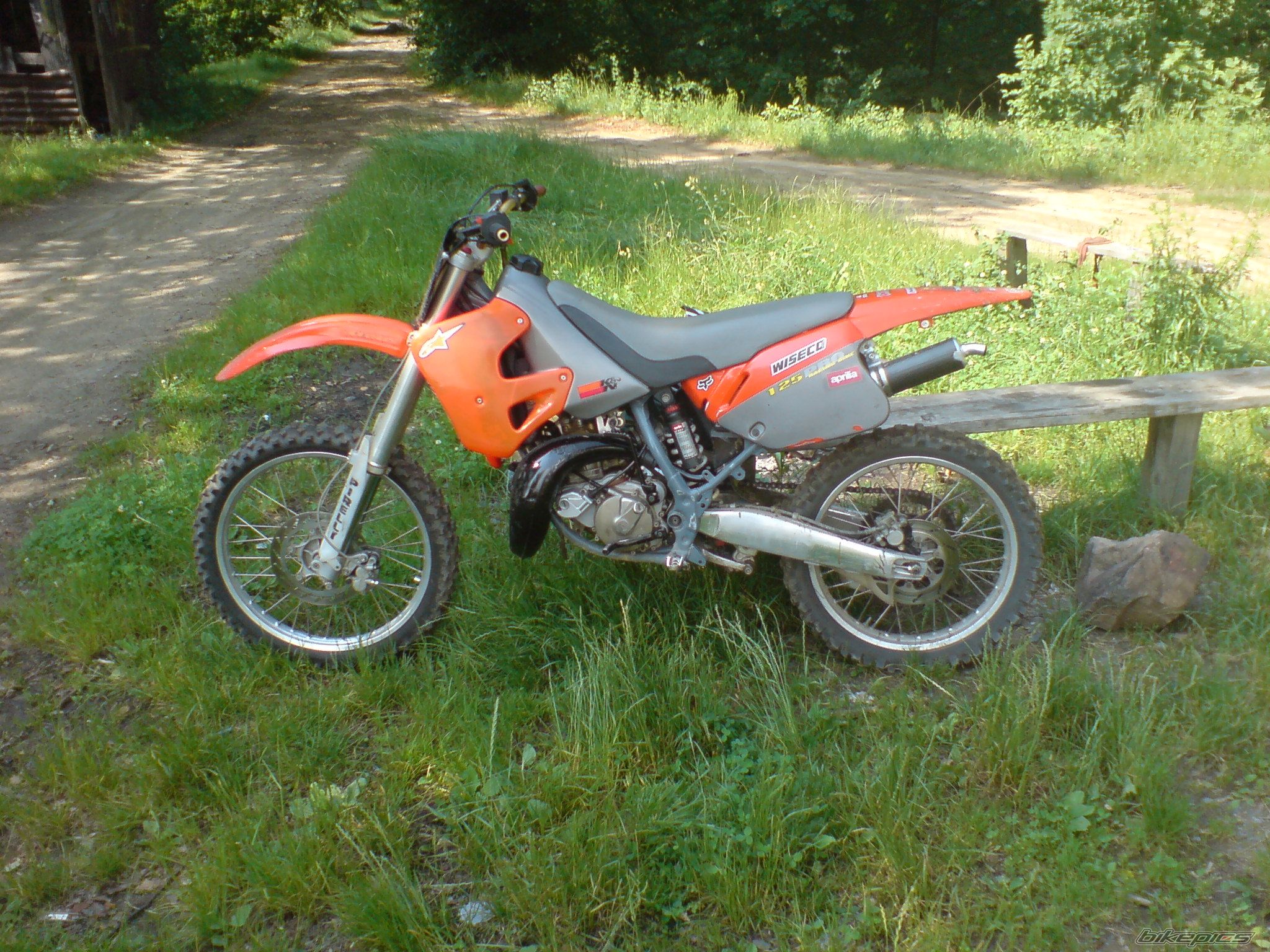 Photo 1715473