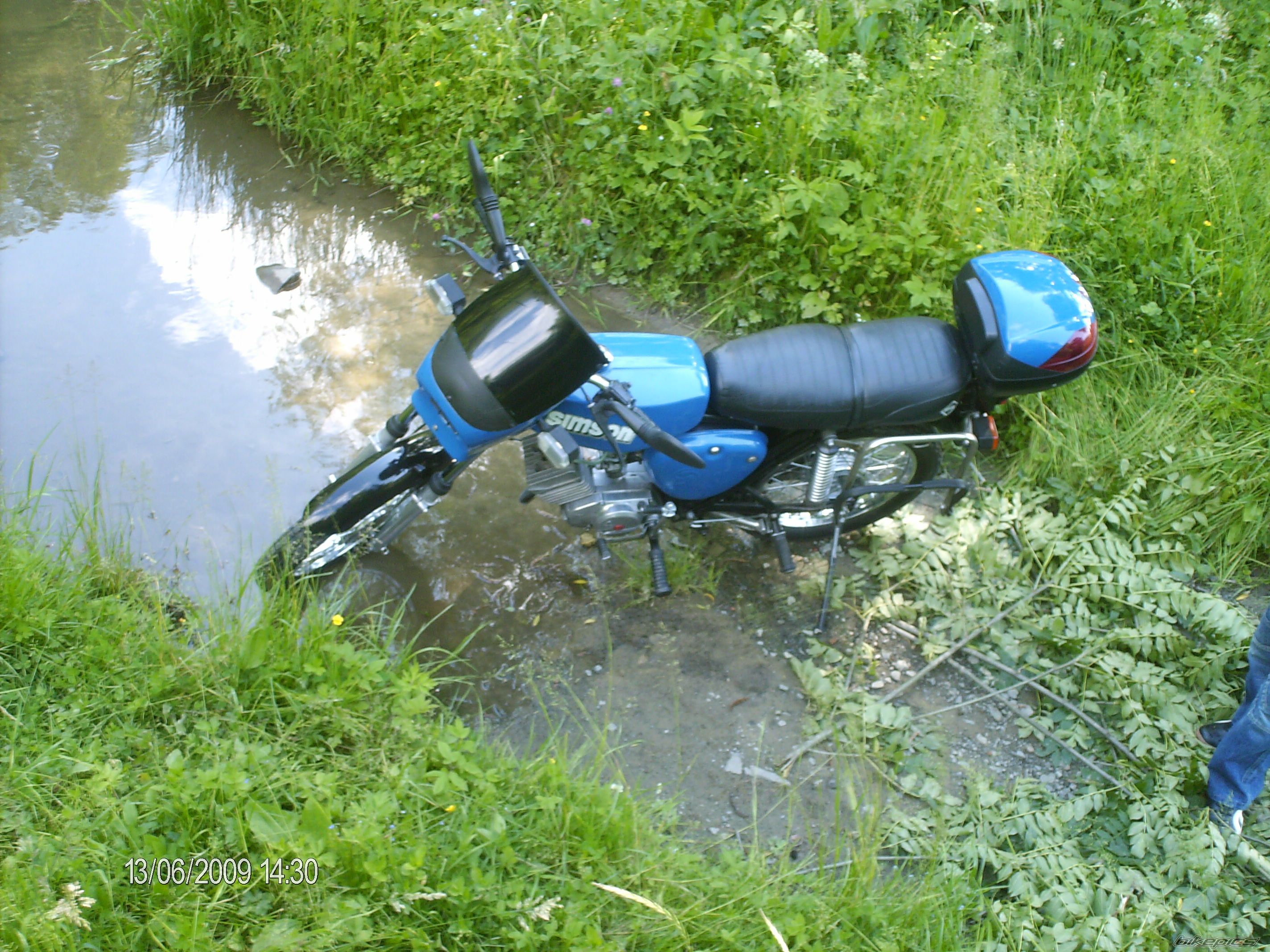 Photo 1715695