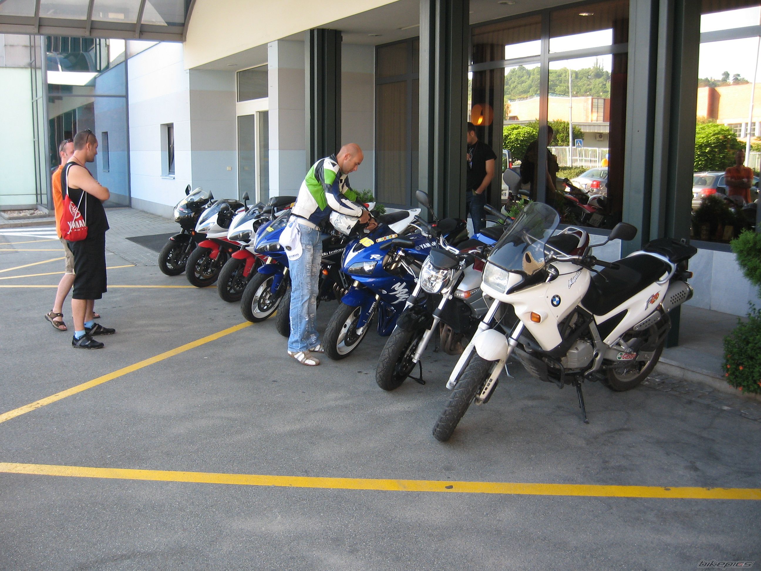 Bike Photo 1715829