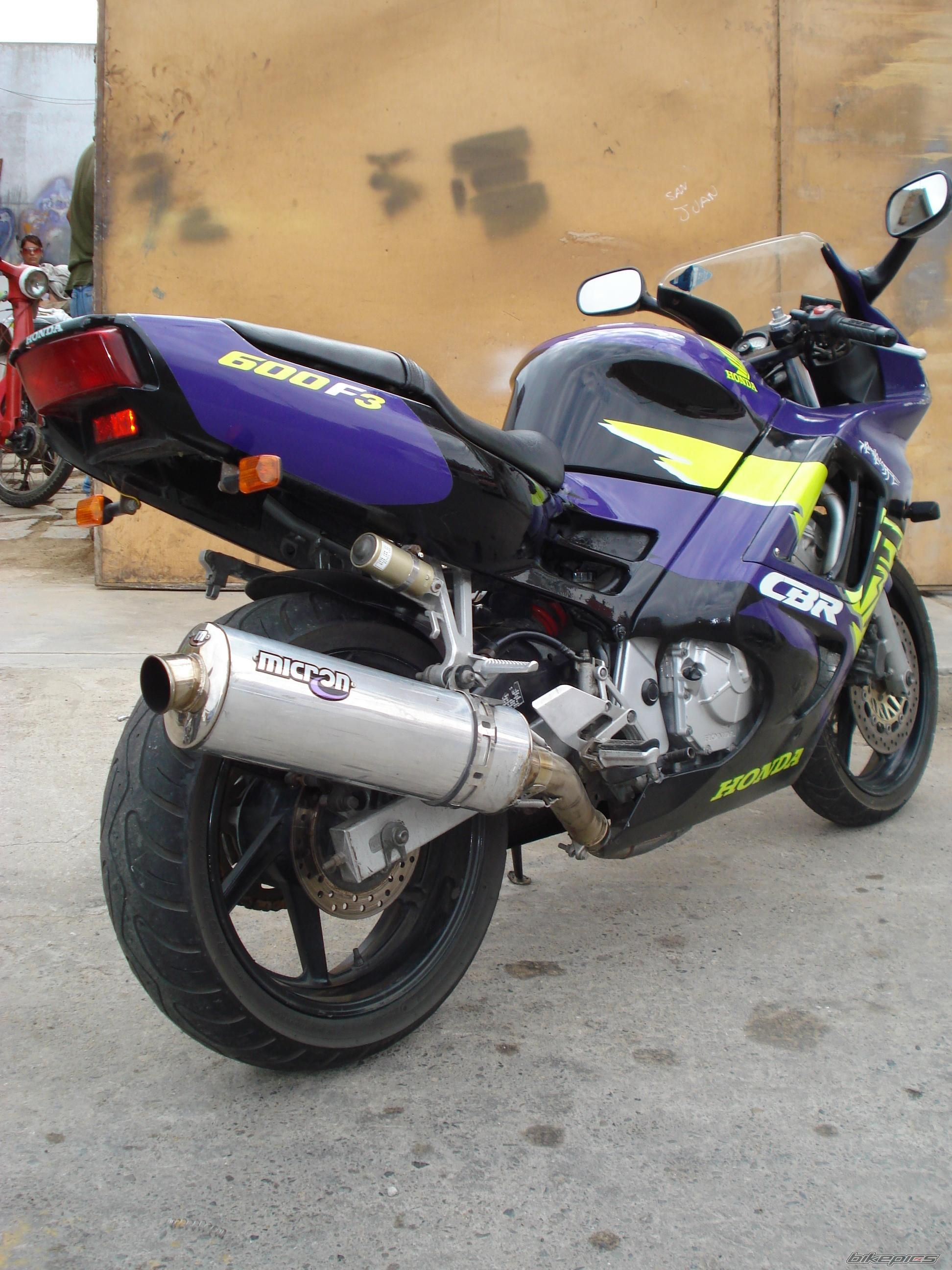 Photo 1715956