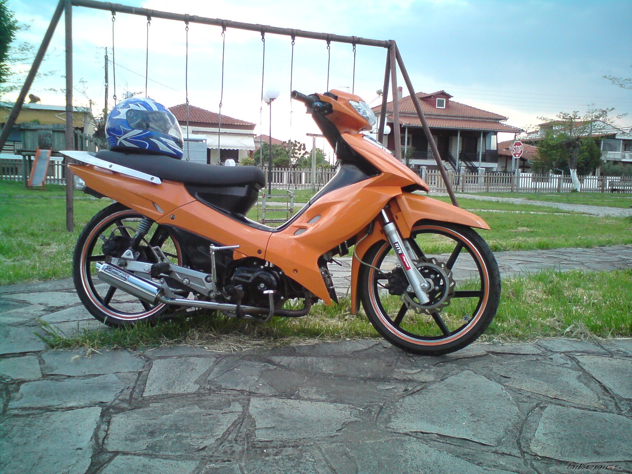 Bike Photo 1716106