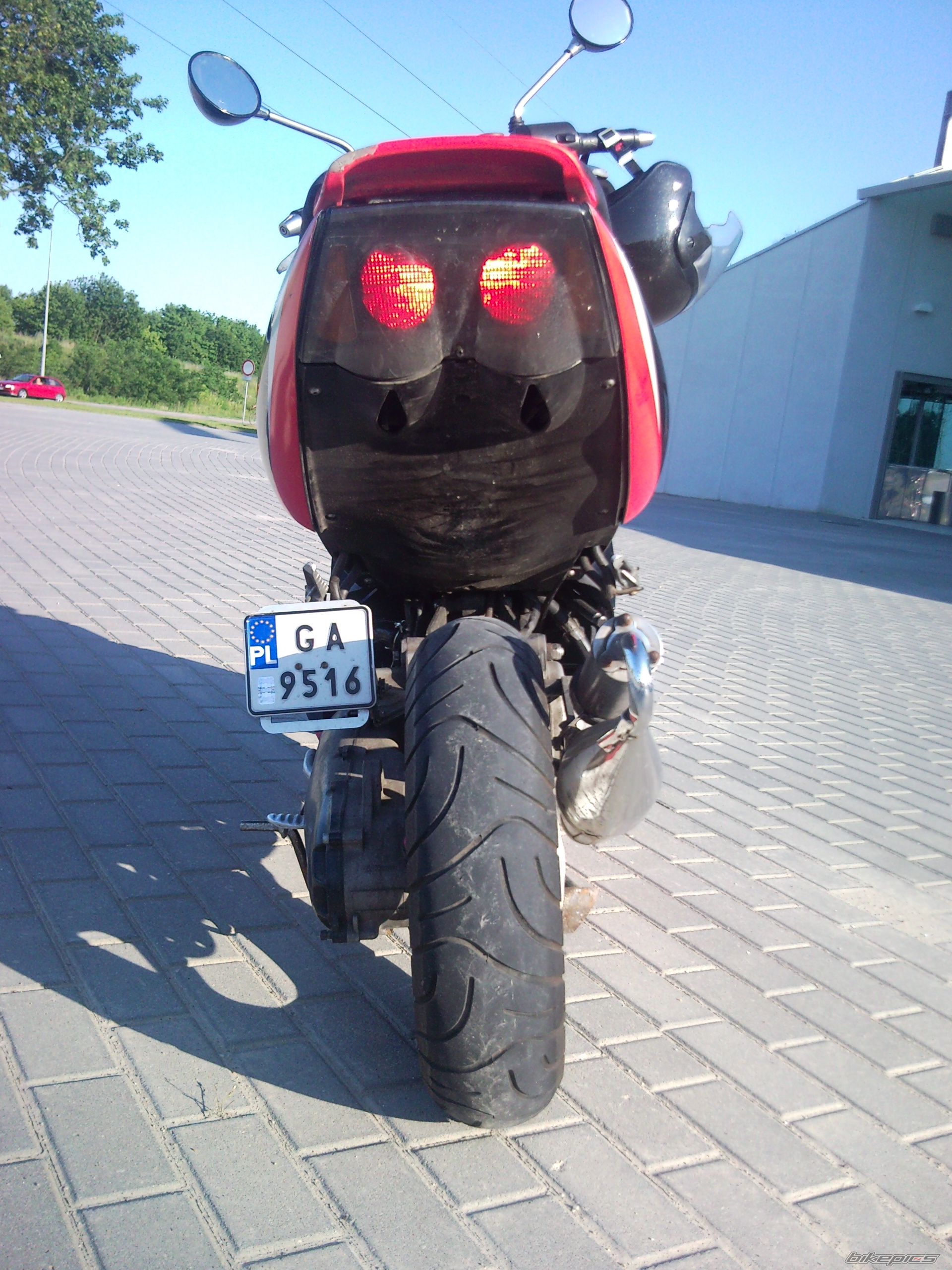 Photo 1716191