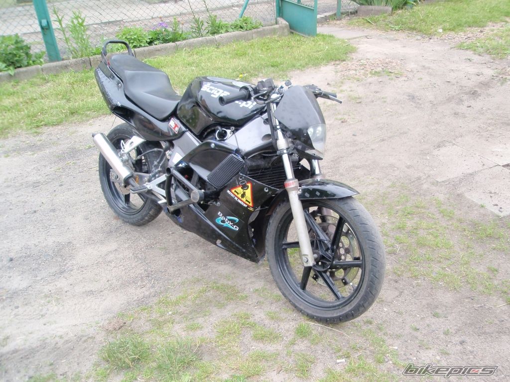 Photo 1716200