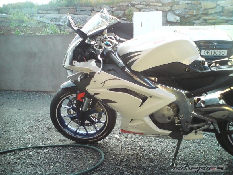 Photo 1716447