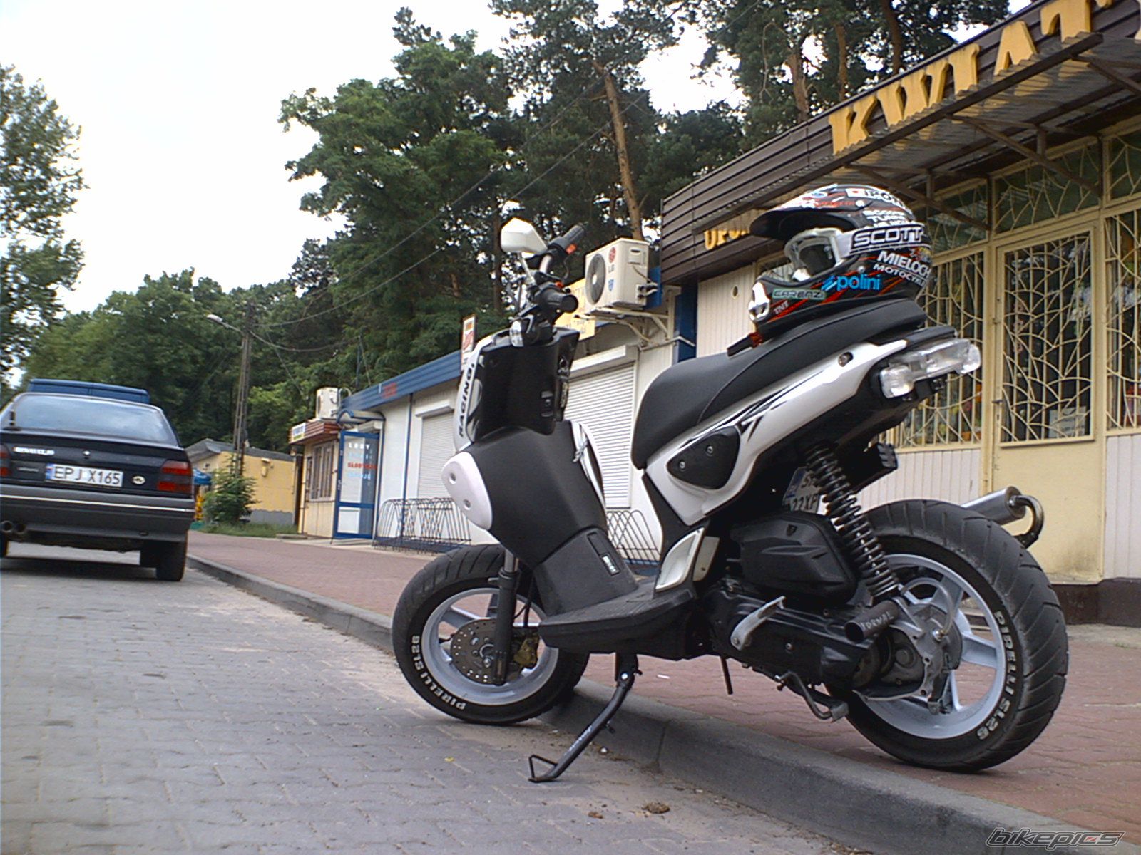 Photo 1716549