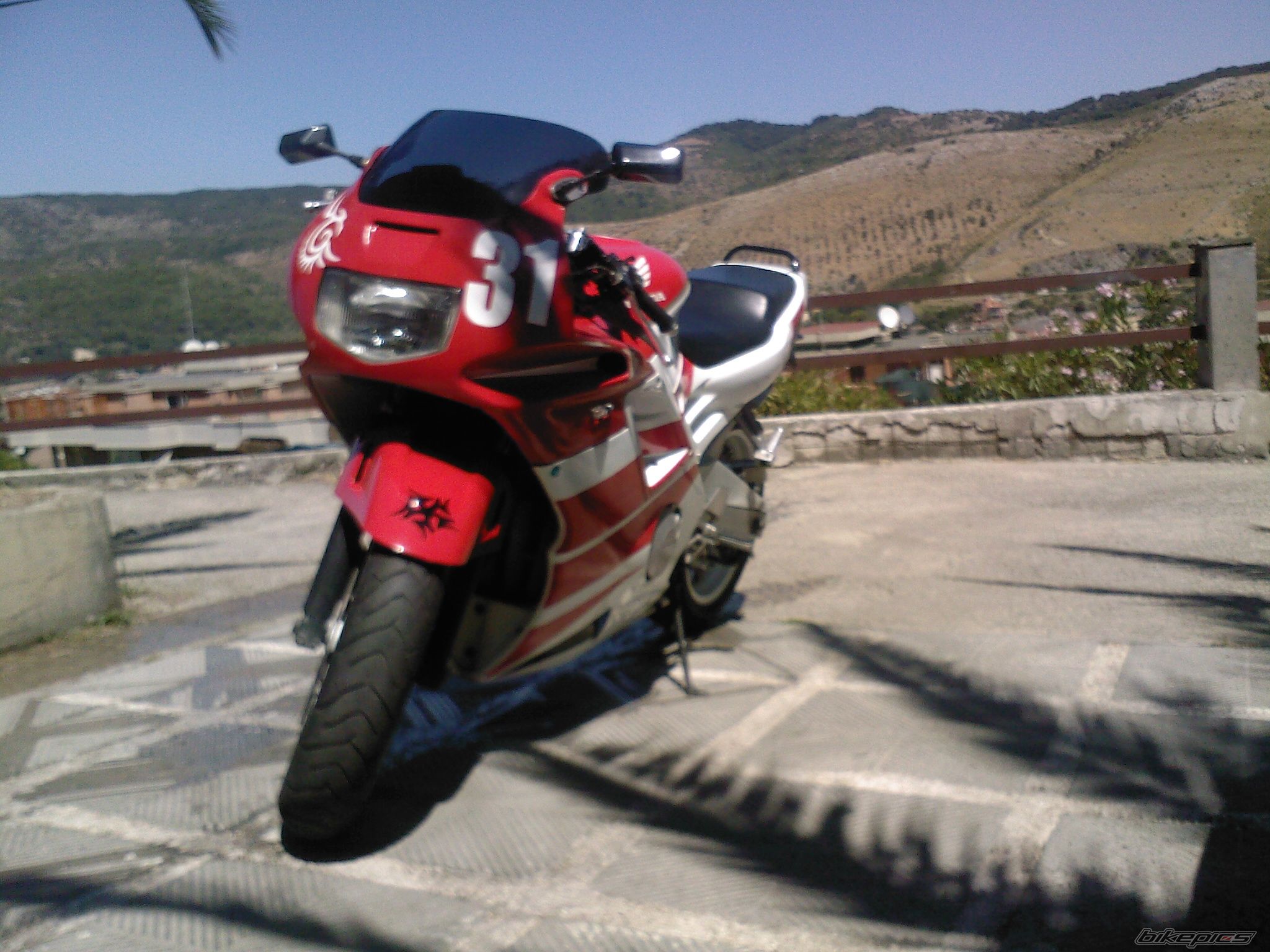 Photo 1716960