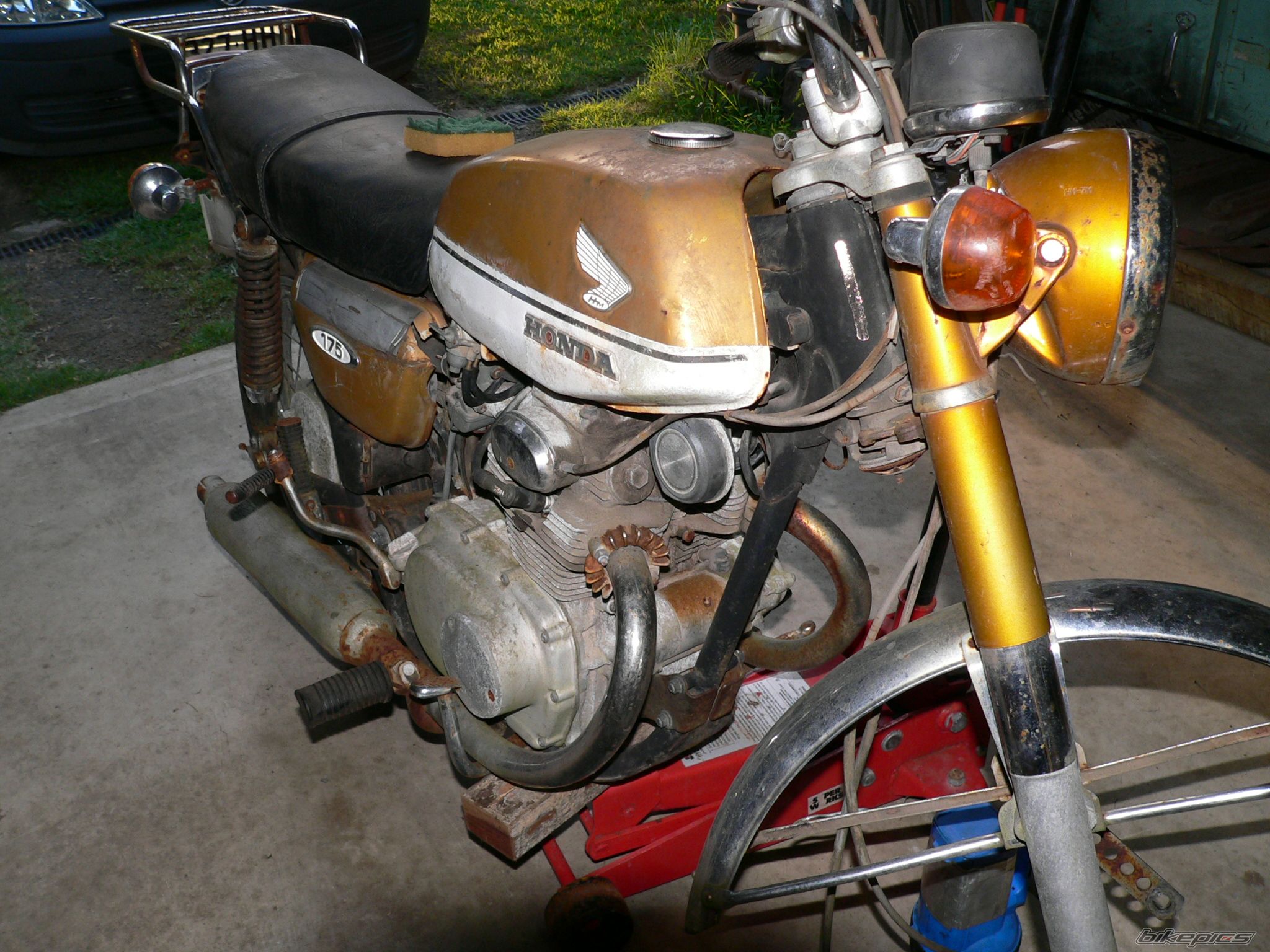 Photo 1717038