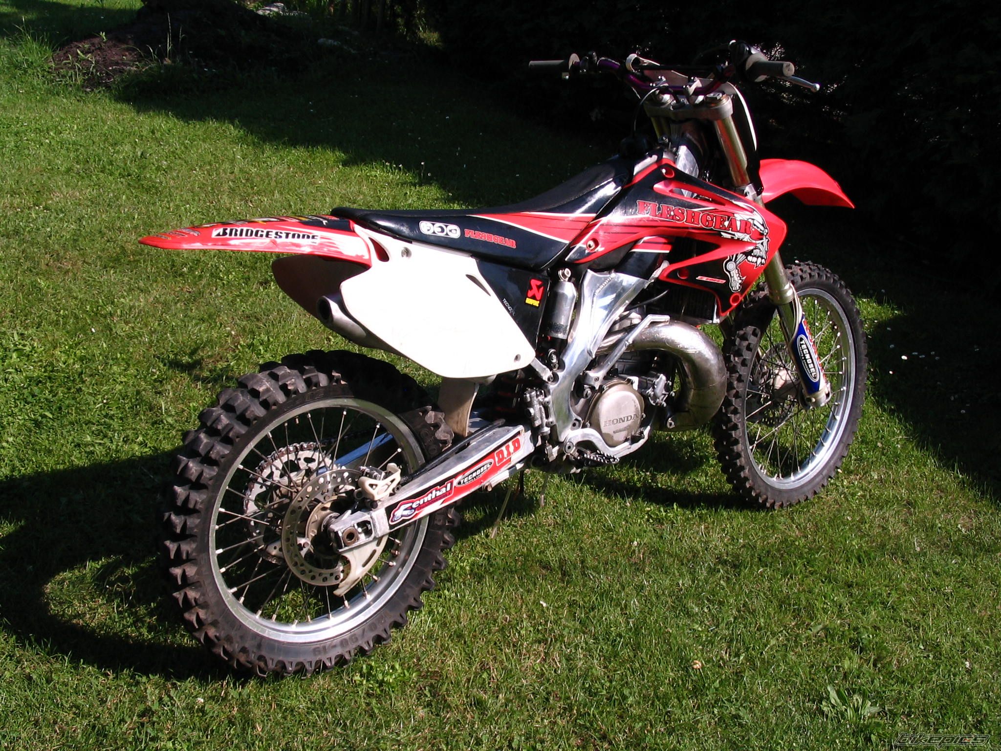 Photo 1717093
