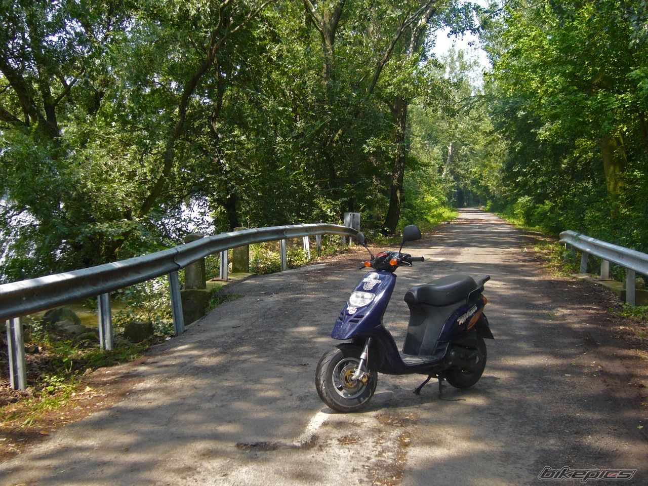 Photo 1717296