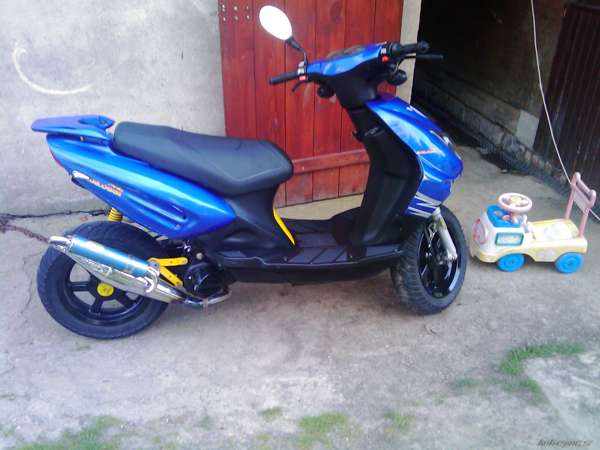 Bike Photo 1717356