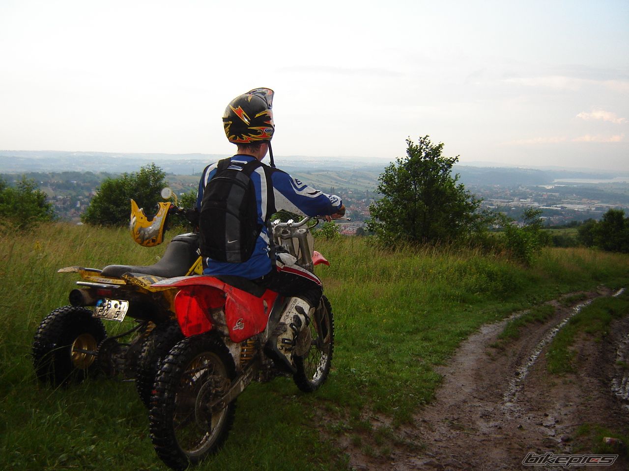 Photo 1717357