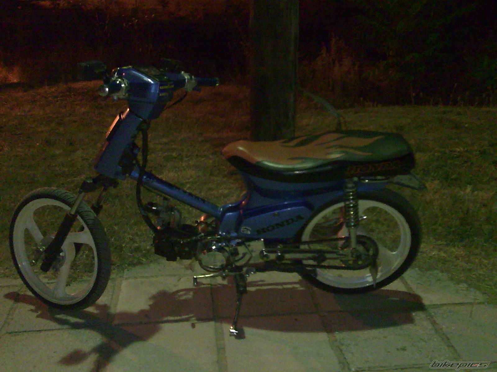 Photo 1718804
