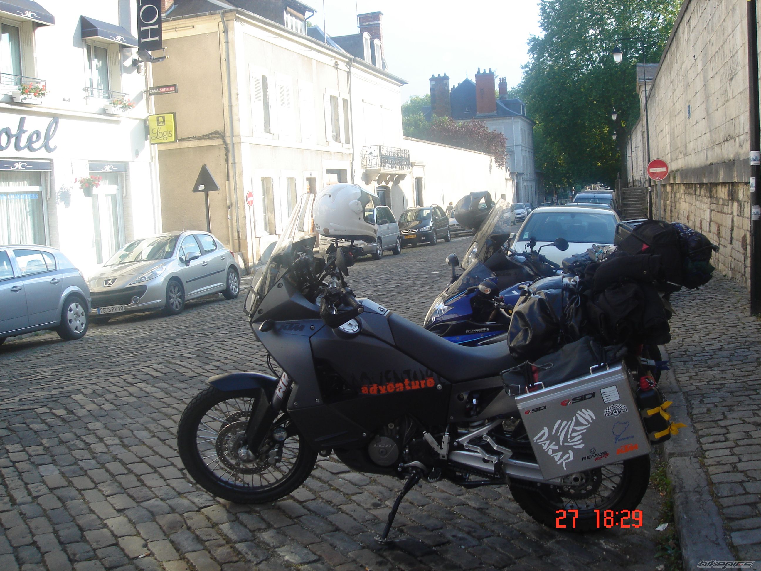 Photo 1719089