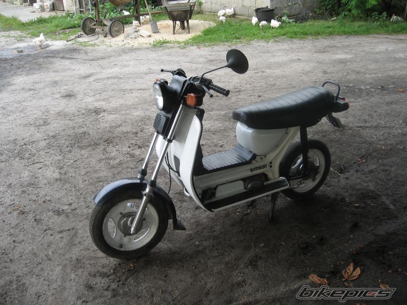 Photo 1719187
