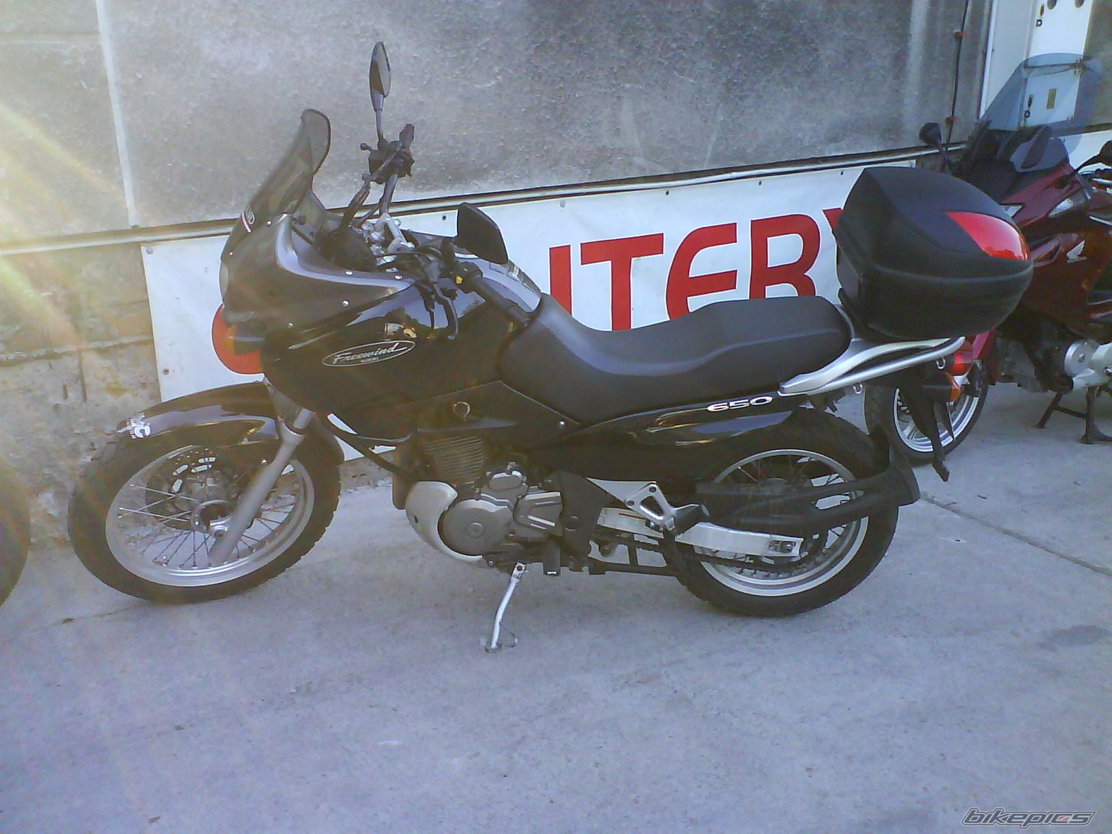 Photo 1719297