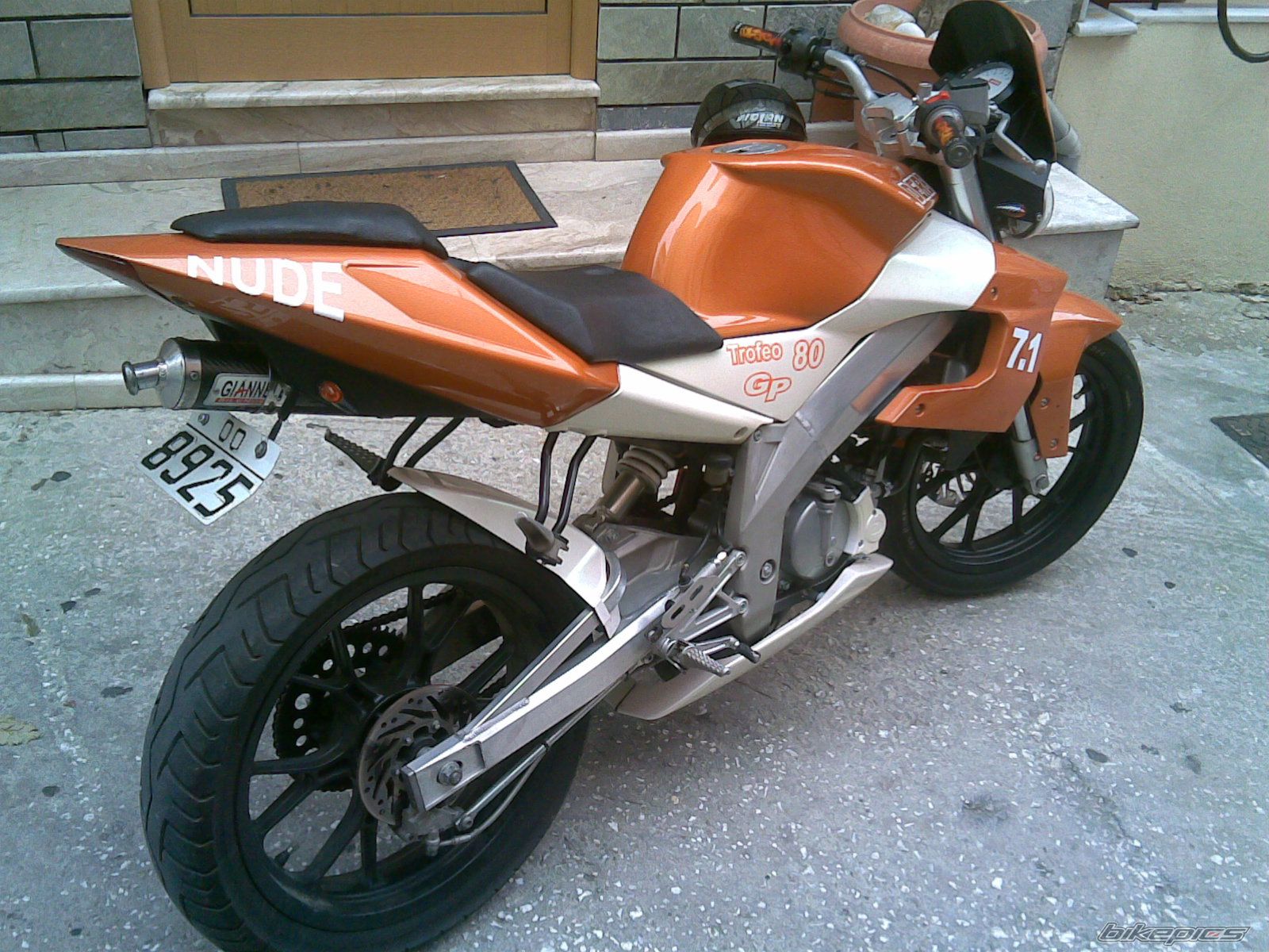 Bike Photo 1720045