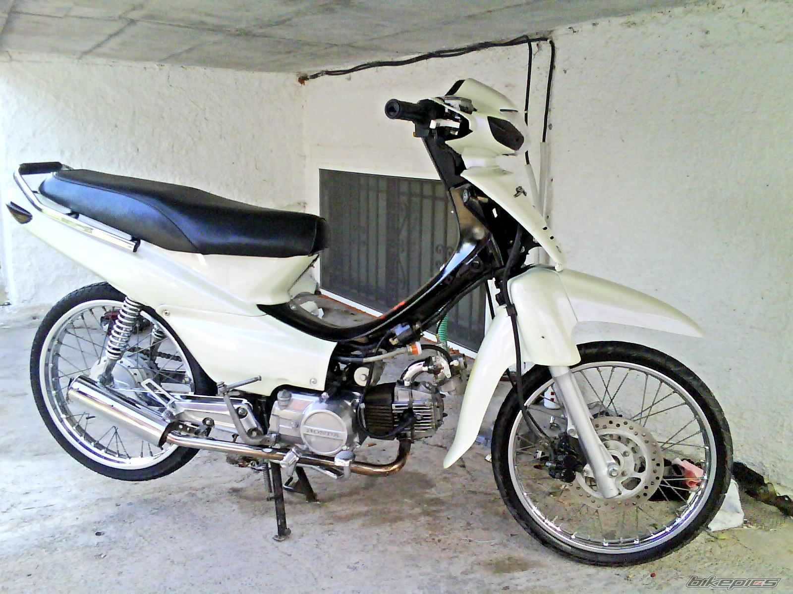 Photo 1720466
