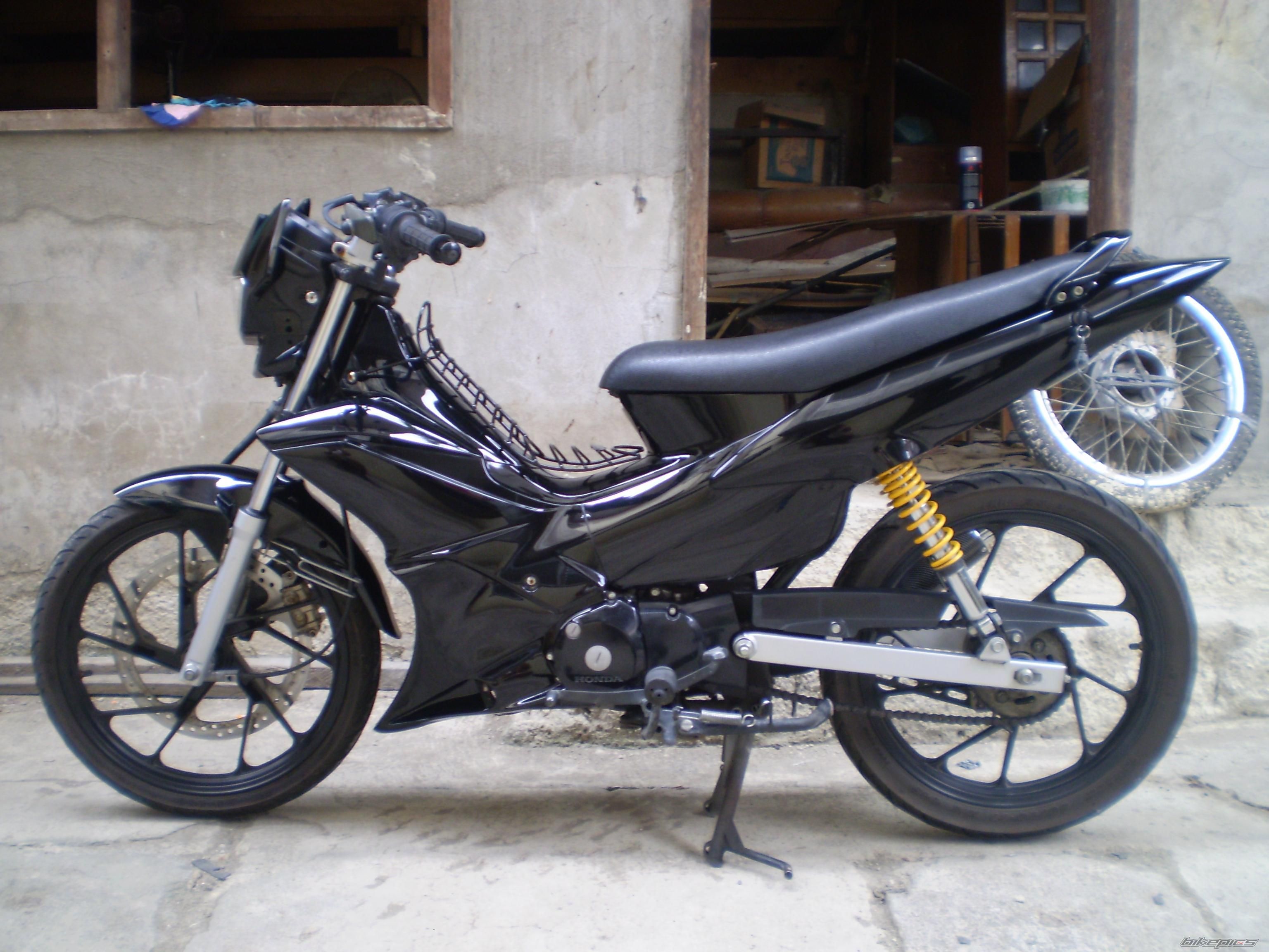 Photo 1721638