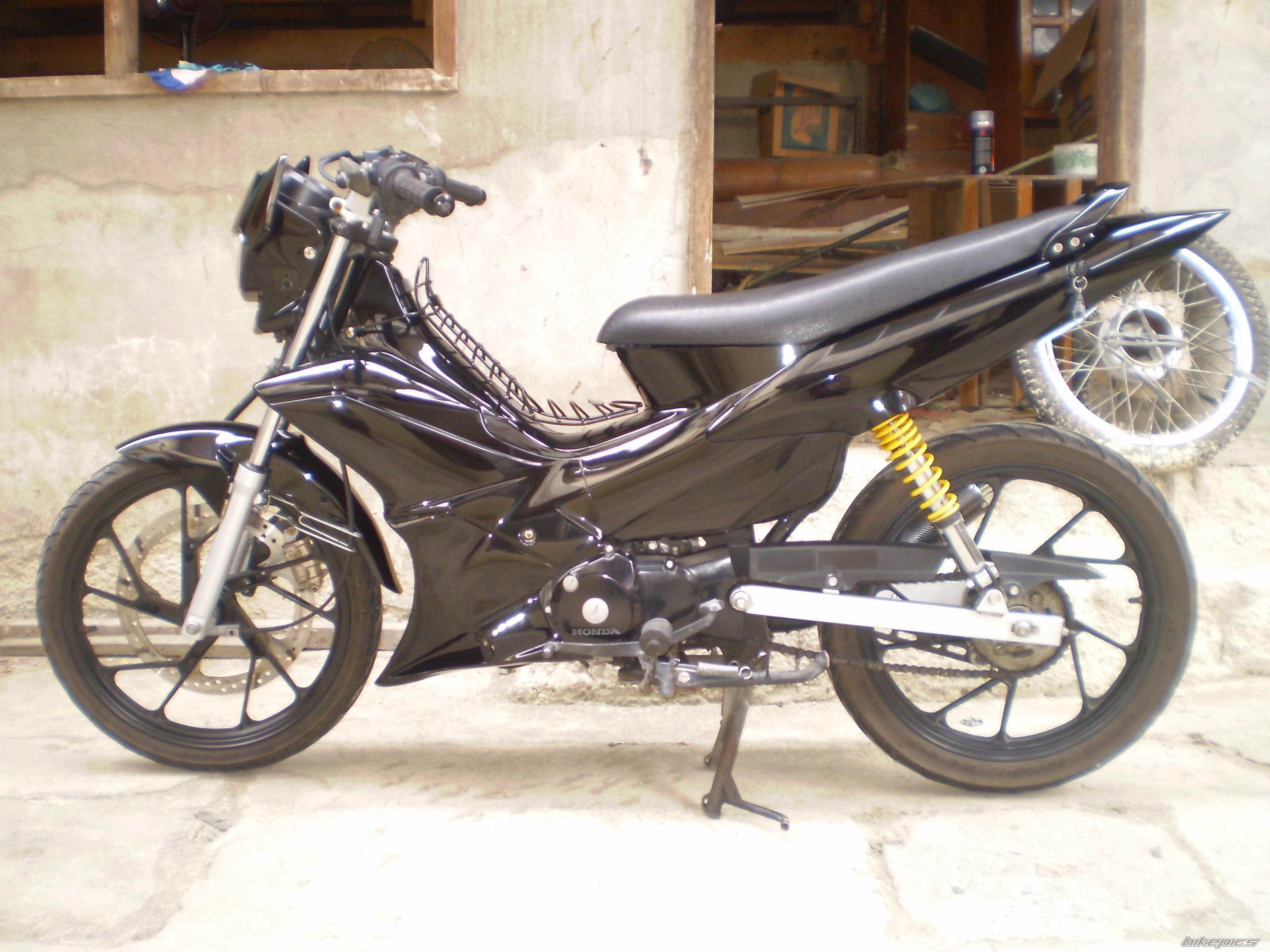 Photo 1721639