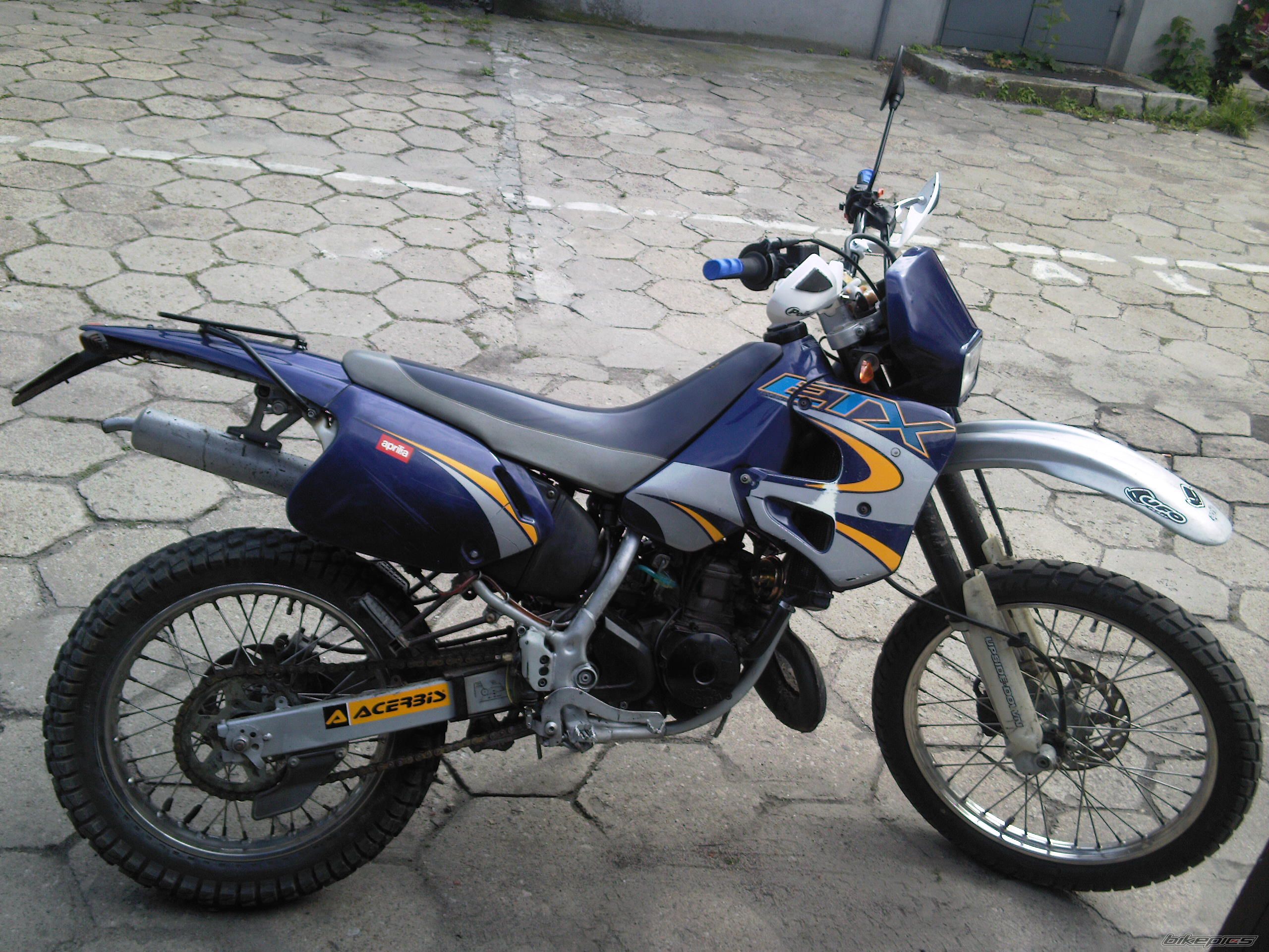 Photo 1721776