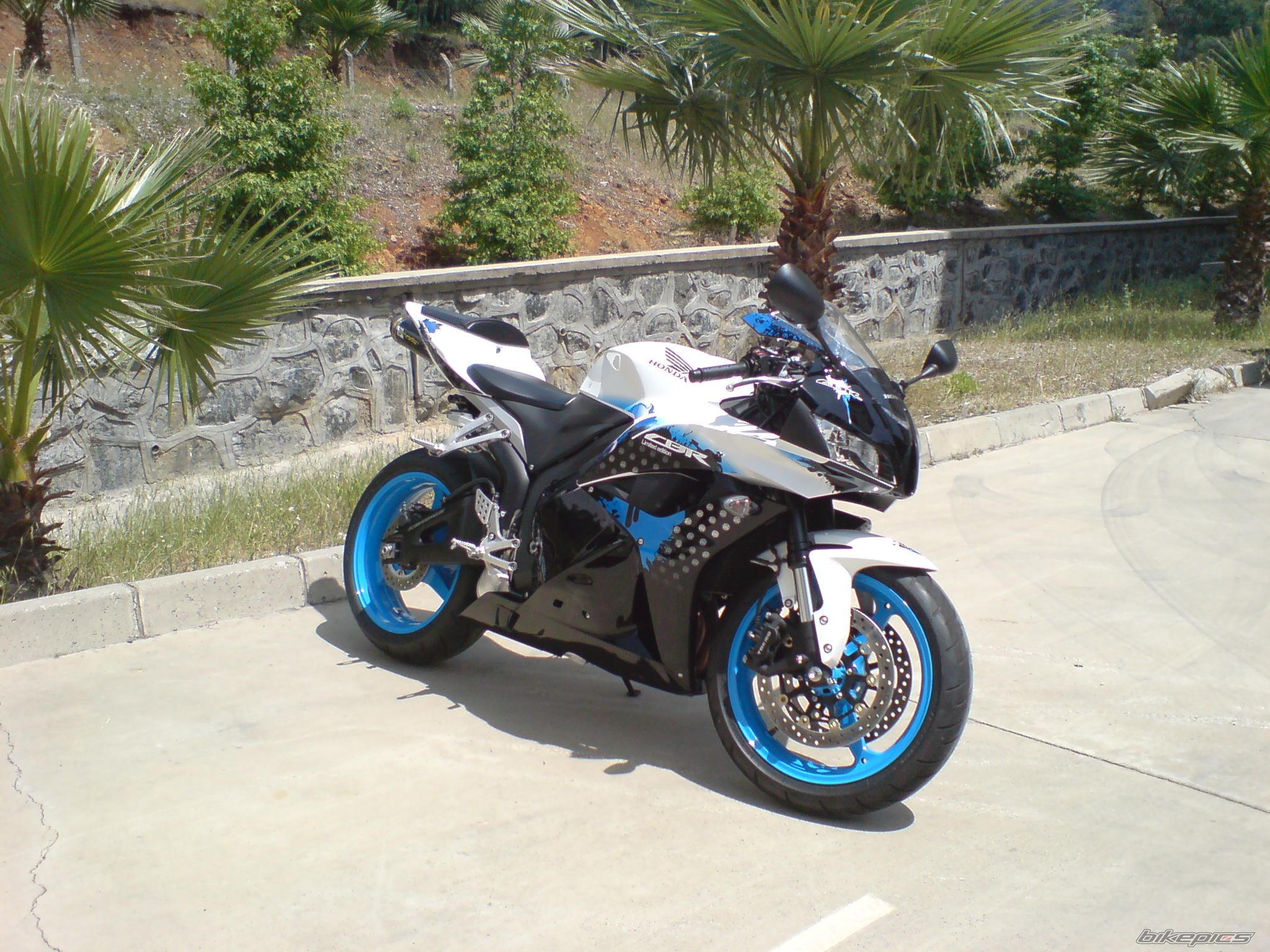 Bike Photo 1722033