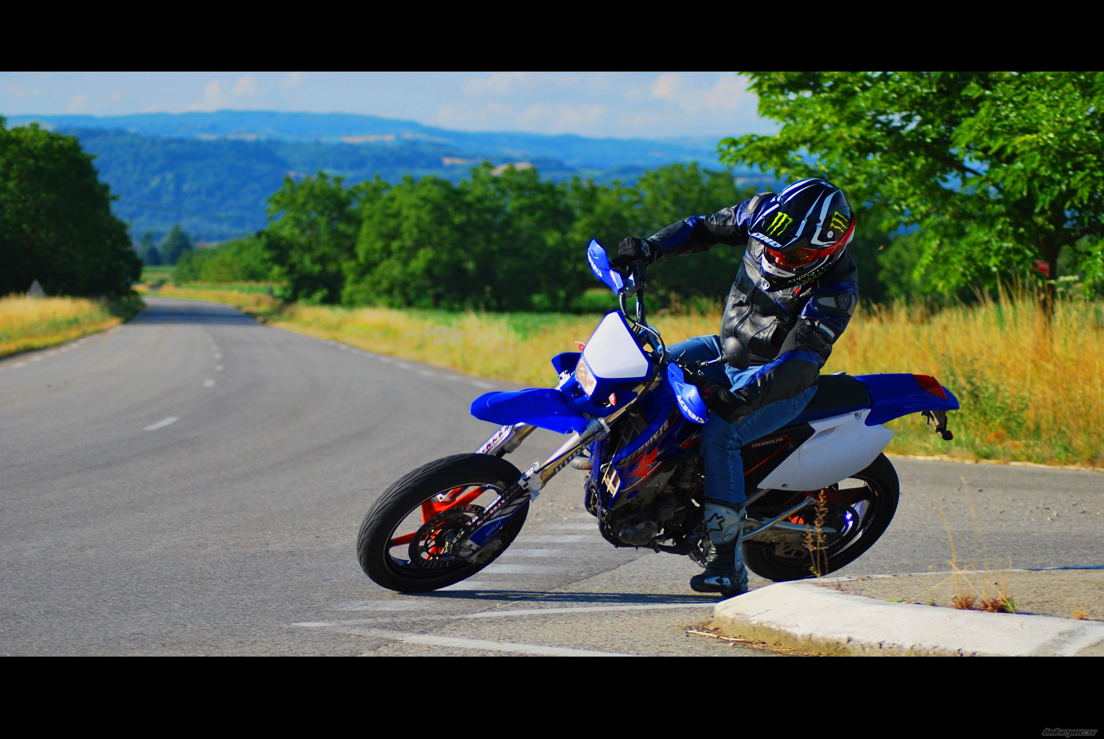 Bike Photo 1722415