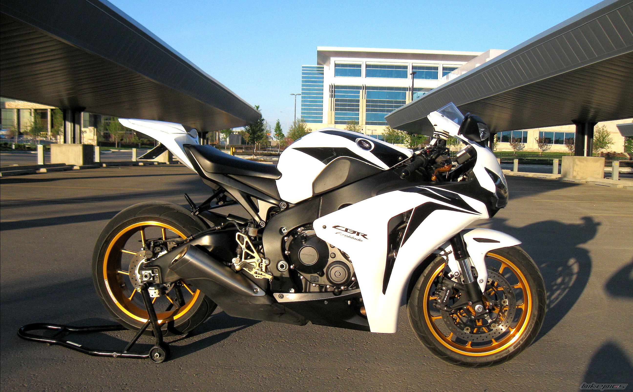 Bike Photo 1722649