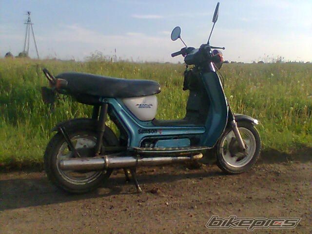 Photo 1722700