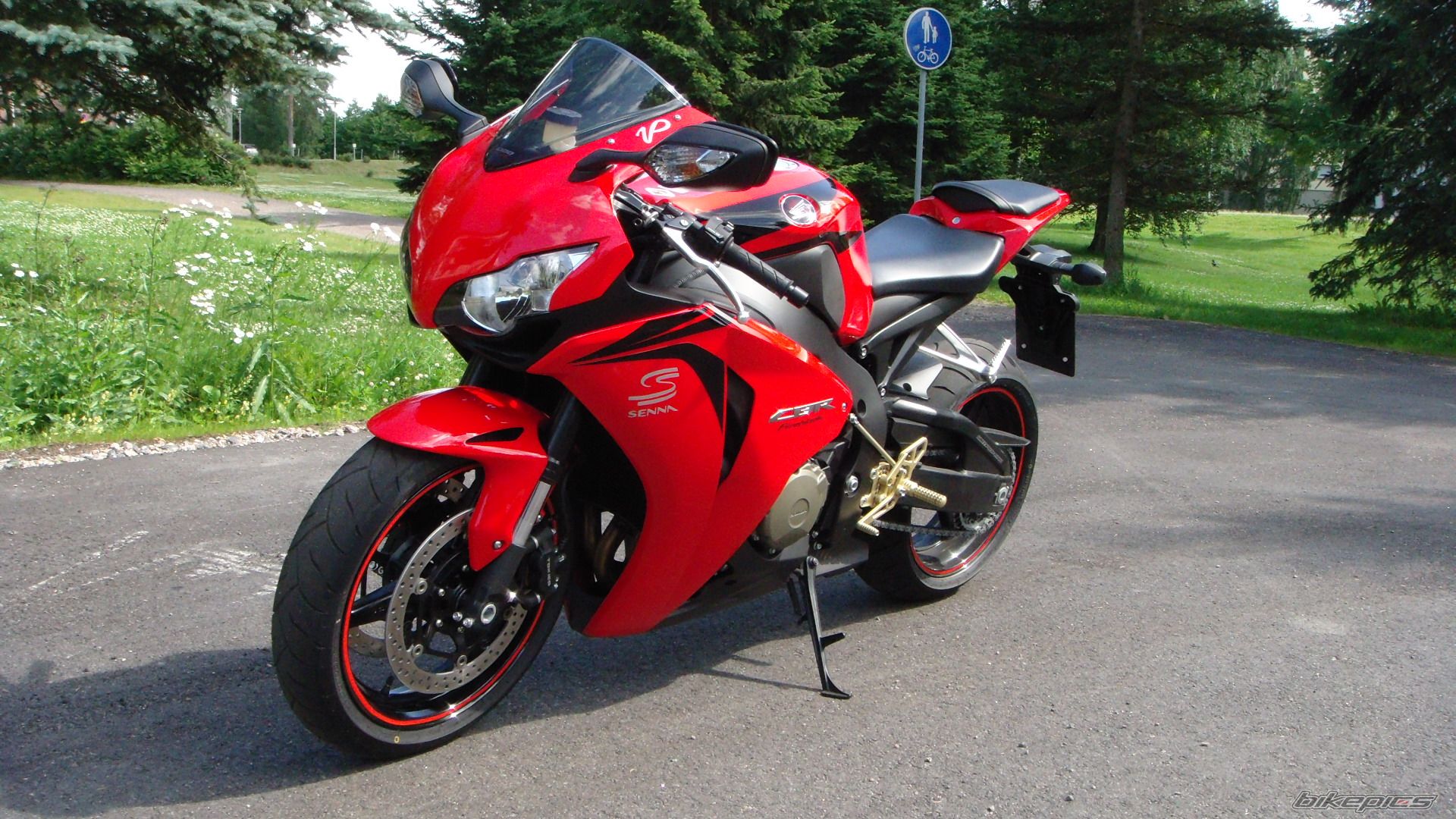Bike Photo 1722779