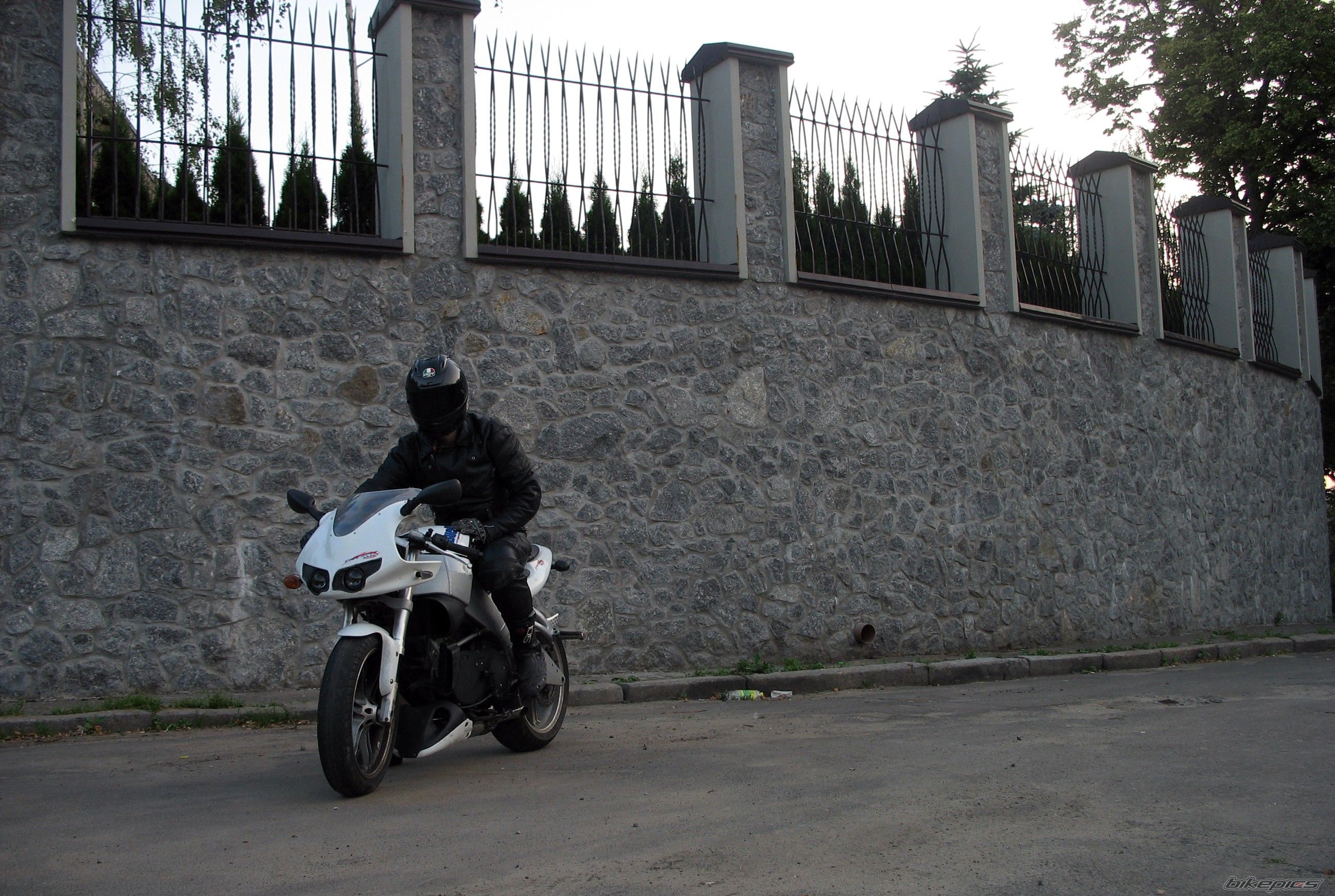 Photo 1722889
